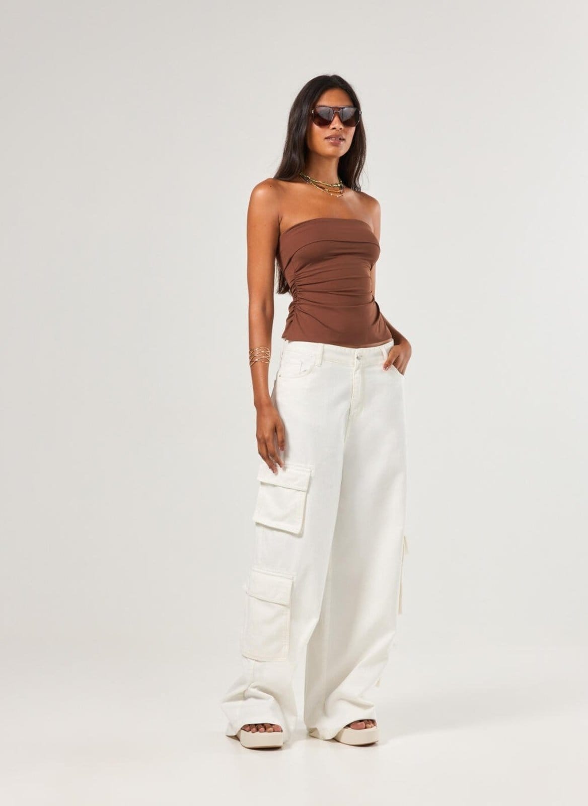 Calça Super Wide Leg Cargo