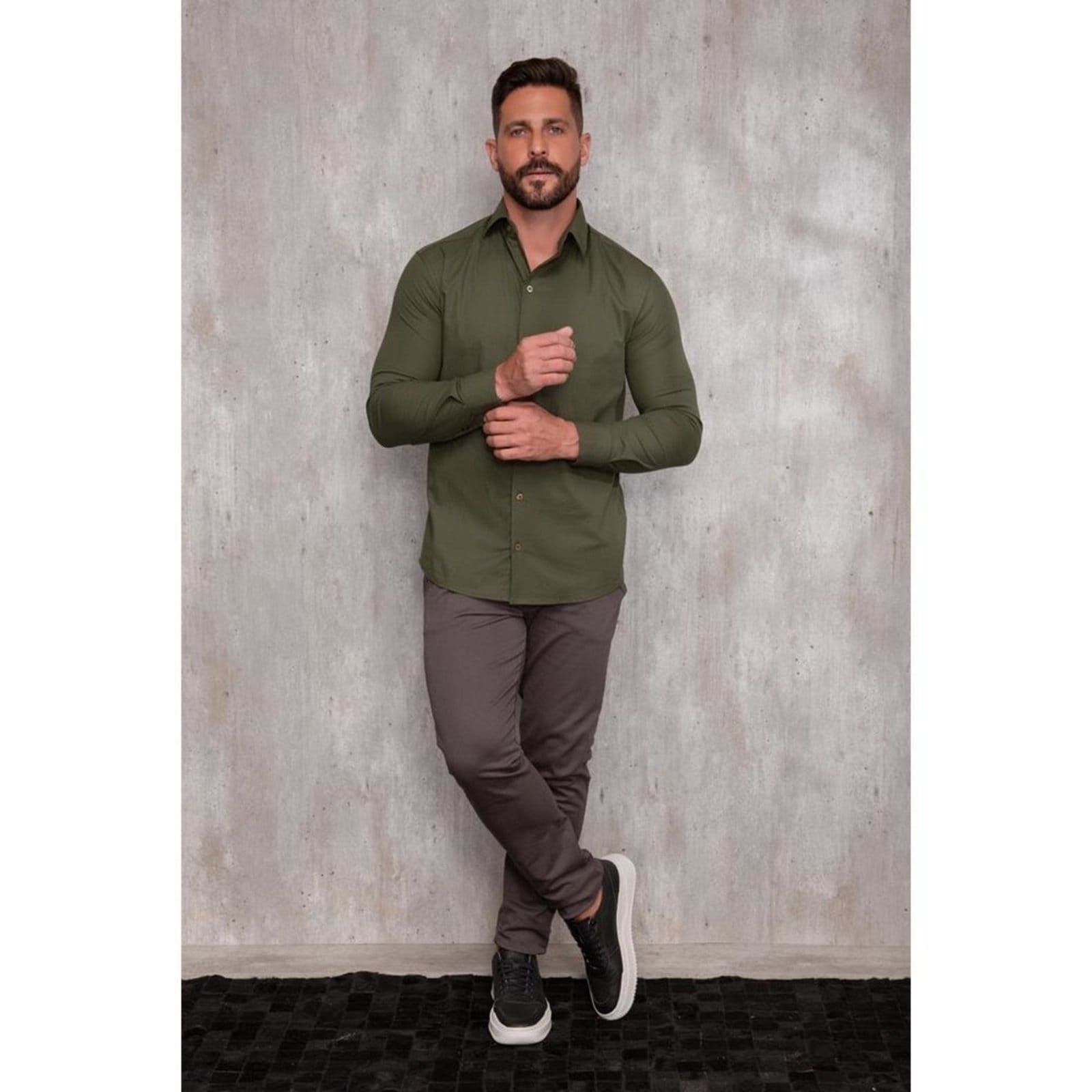 Vista 2 Camisa Masculina Slim Manga Longa Lisa Acetinada Social Azul Claro G Verde TEODORO CAMISARIA verde azul