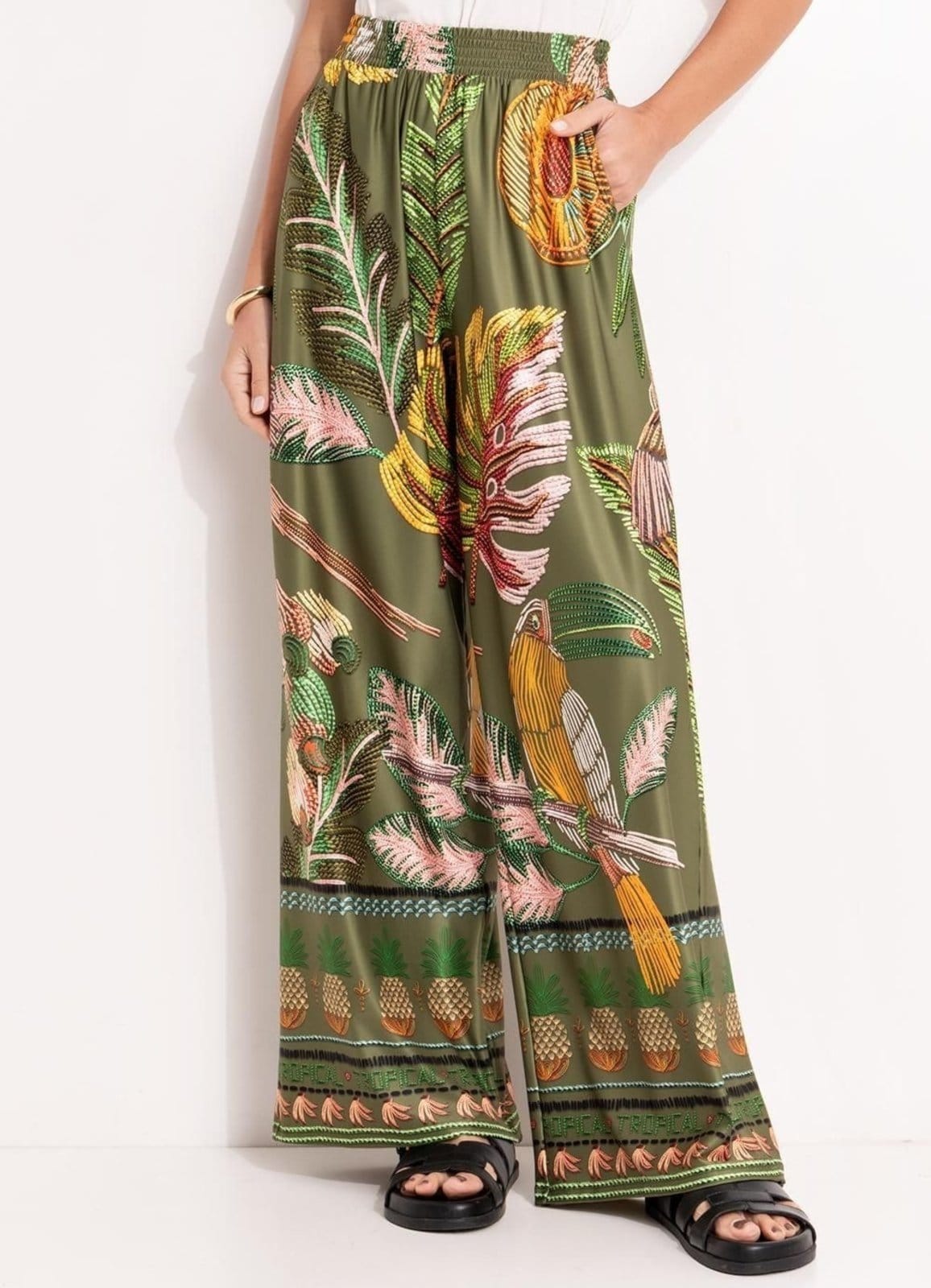 Calça Em Malha Fria Quintess Barrado