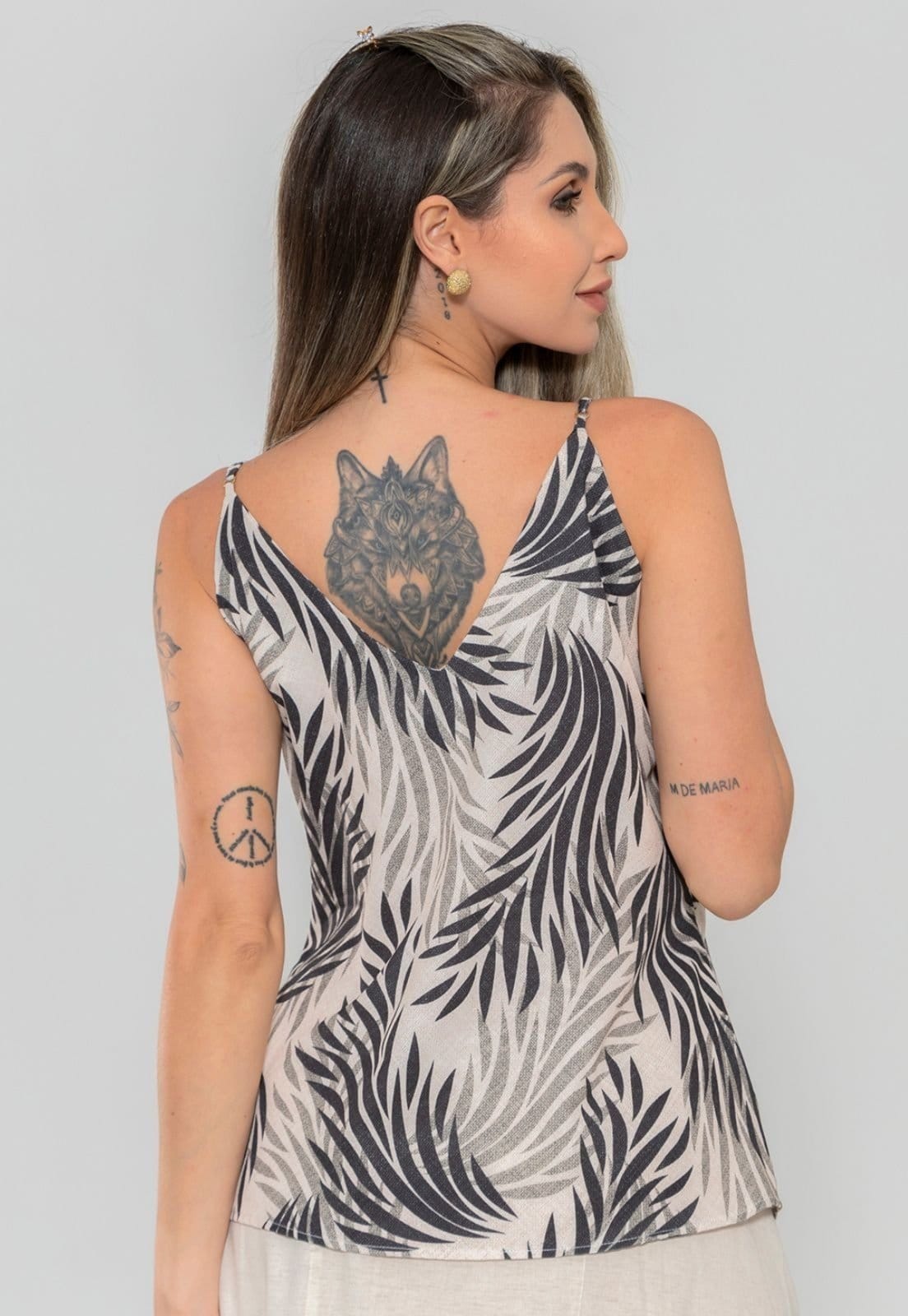 Vista 2 Regata Feminina de Alcinha Estampada Cinza Docce Mulher preto