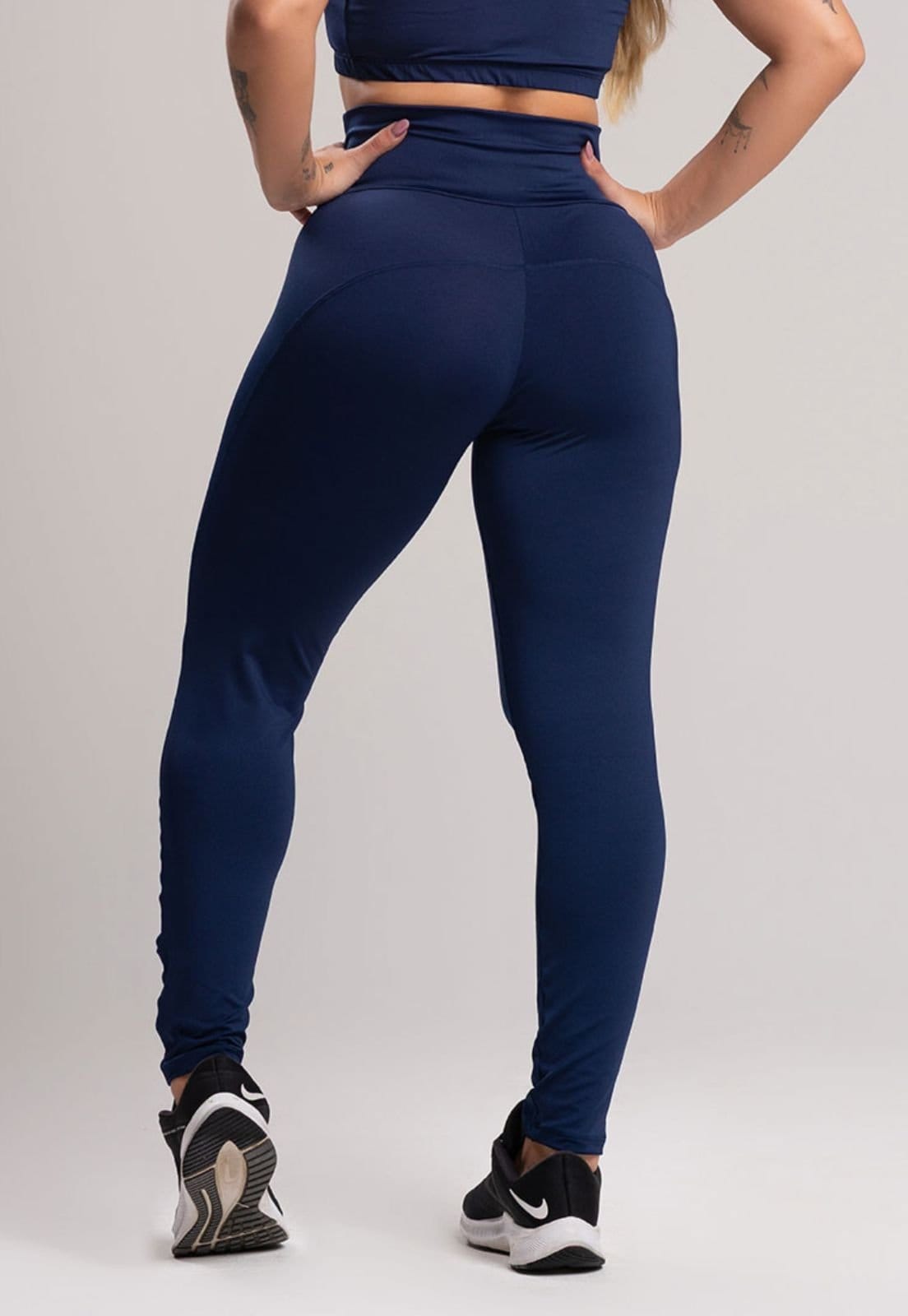Vista 2 Calça Legging MVB Modas Montaria Cintura Alta Suplex Marinho Mvb Modas azul/azul marinho azul