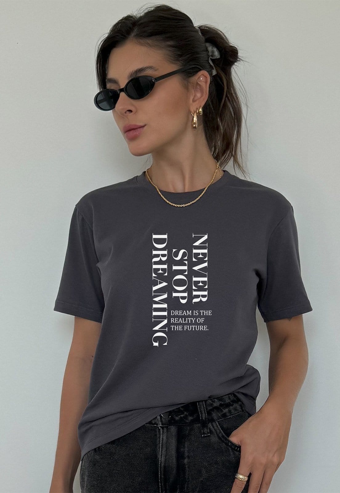 Camiseta Cianitas Chumbo Estampa Never Stop