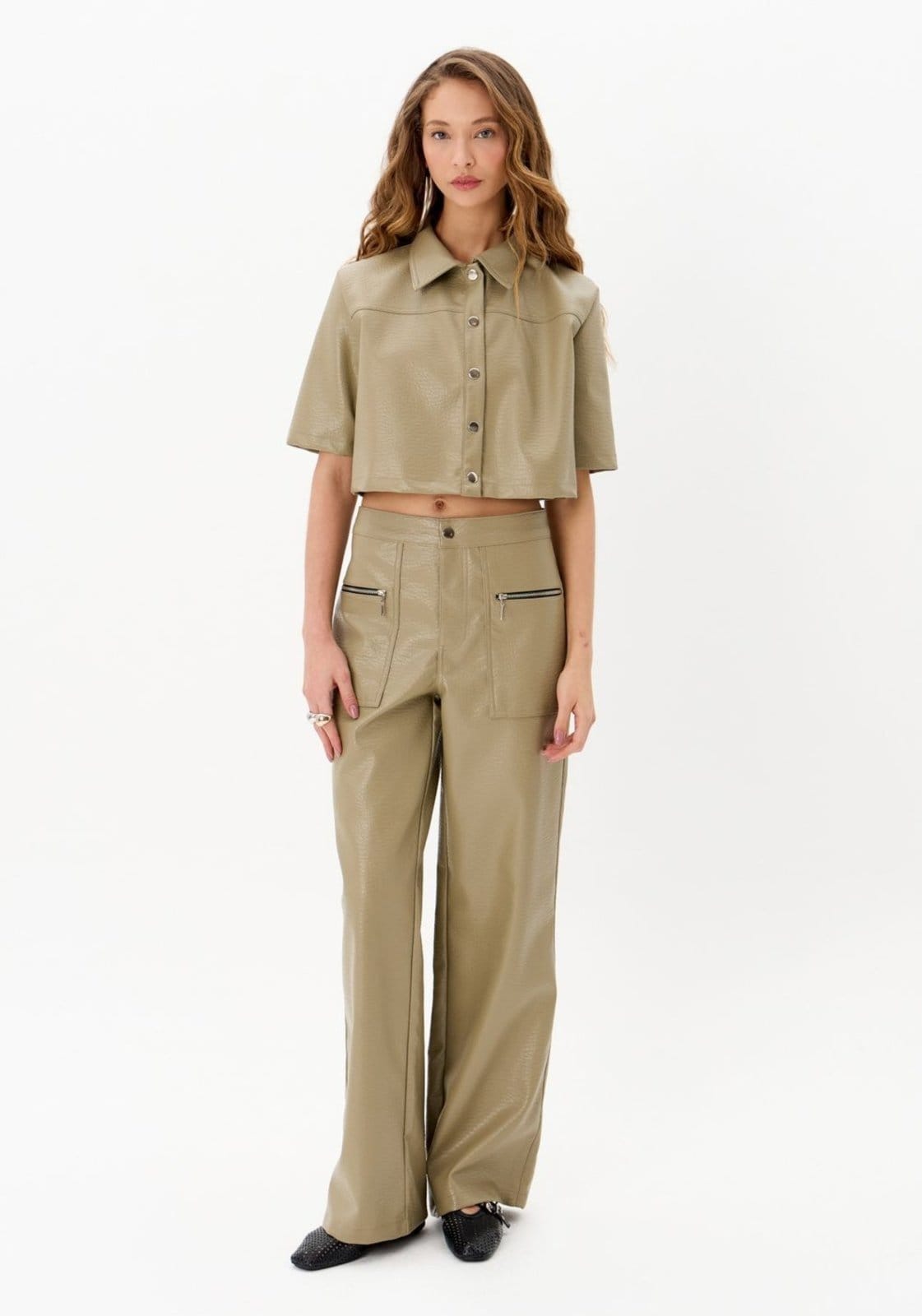 Calça PU Cintura Média