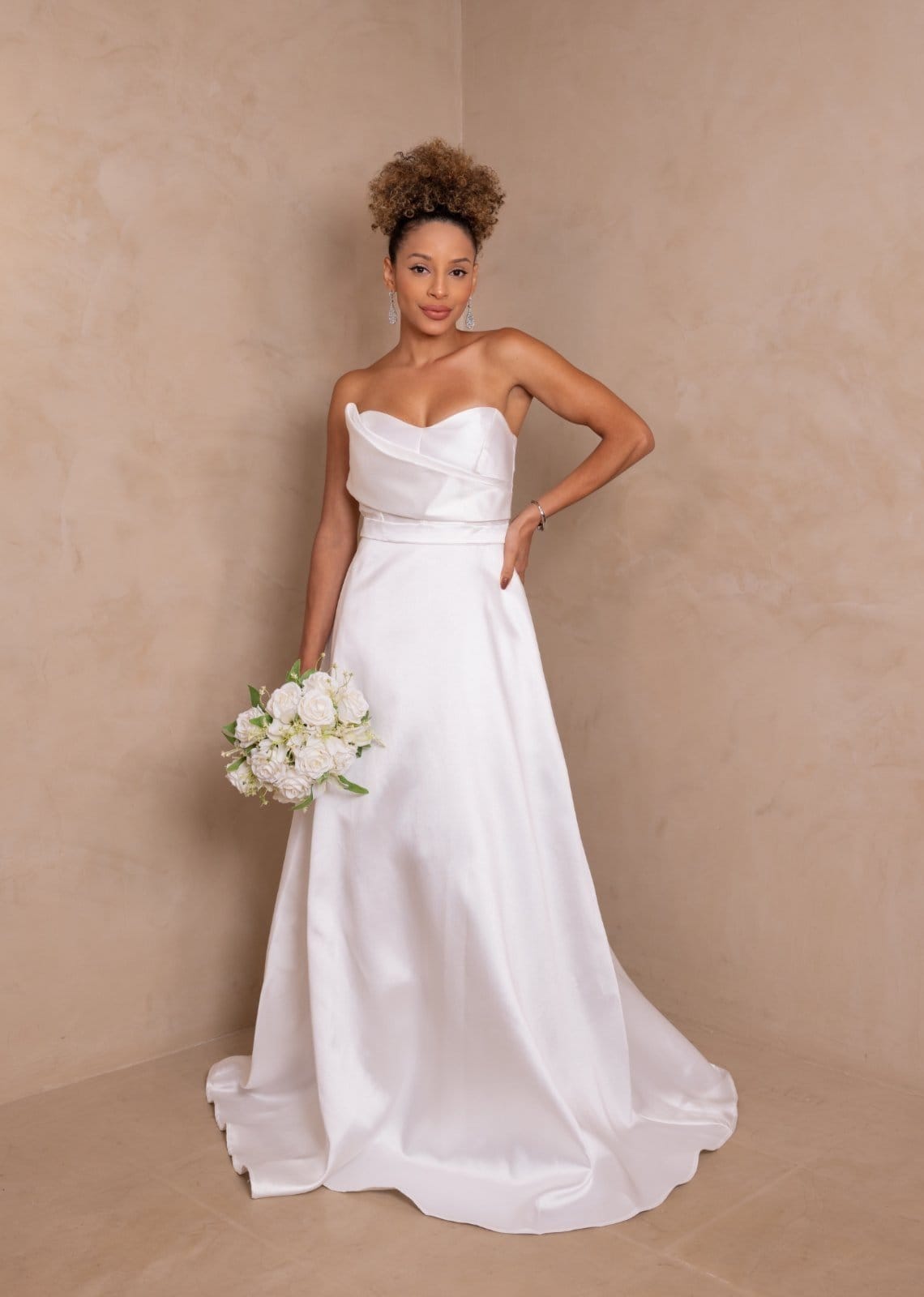 Vestido Longo de Noiva Noivado Casamento Civil Tomara que Caia Pimy Branco