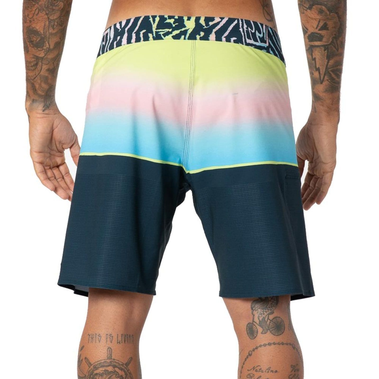 Vista 2 Bermuda Billabong Fifty50 Airlite Masculina Pastel Billabong bege
