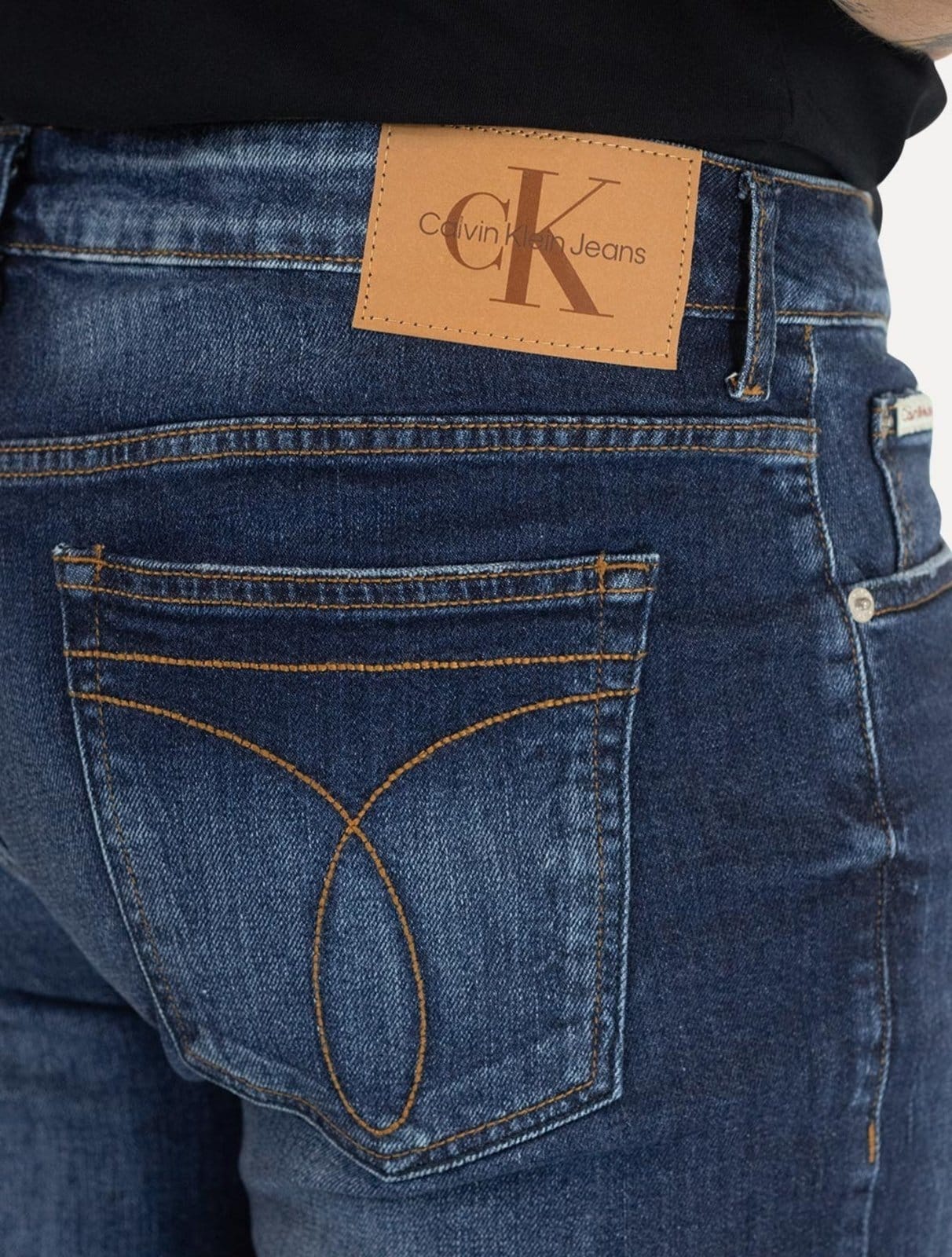 Vista 2 Bermuda Calvin Klein Jeans Masculina Five Pockets Médio Calvin Klein azul