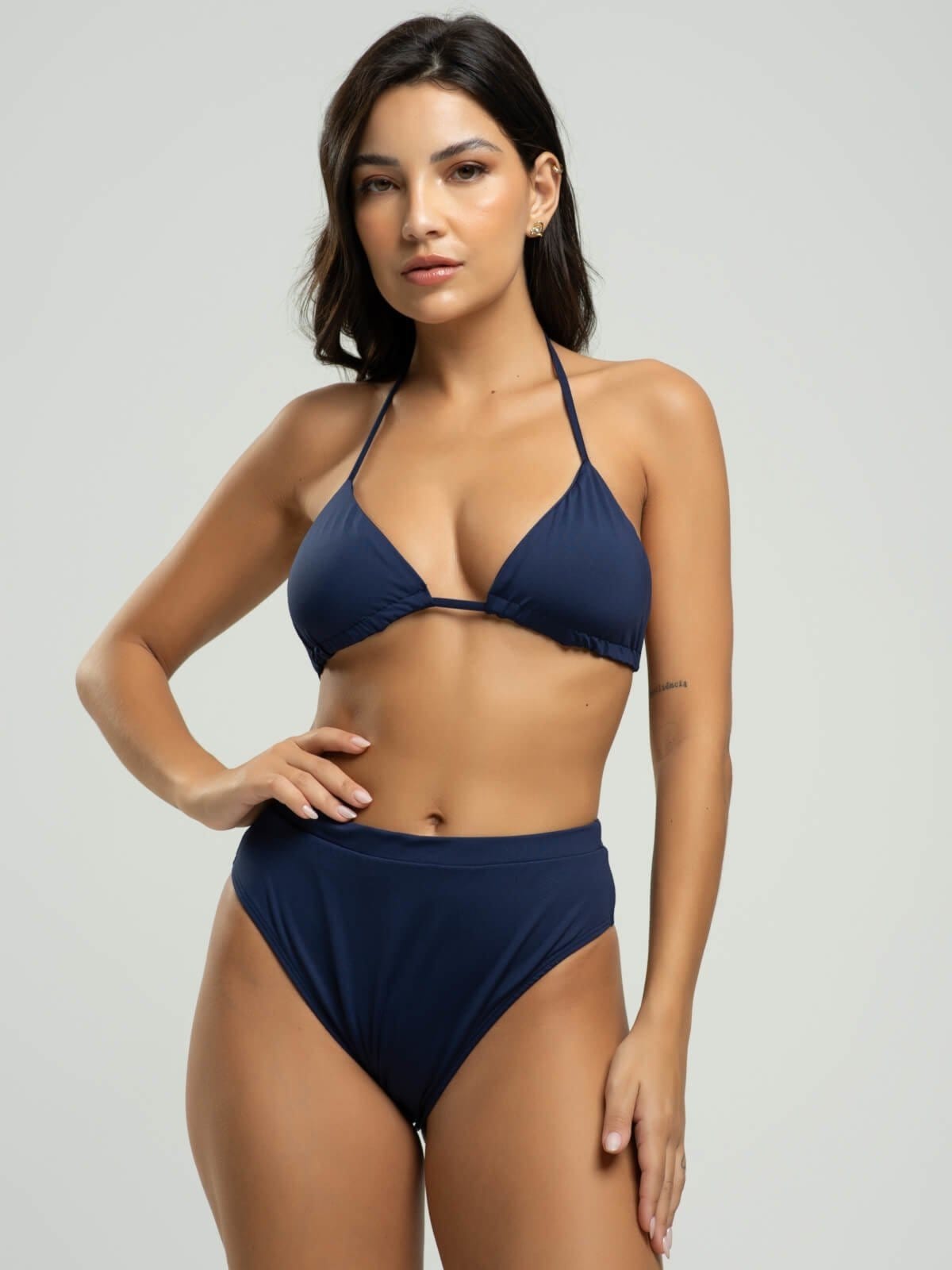 Biquini Cortininha Hot Pants Proteção Uv 50+ Vicbela Marinho