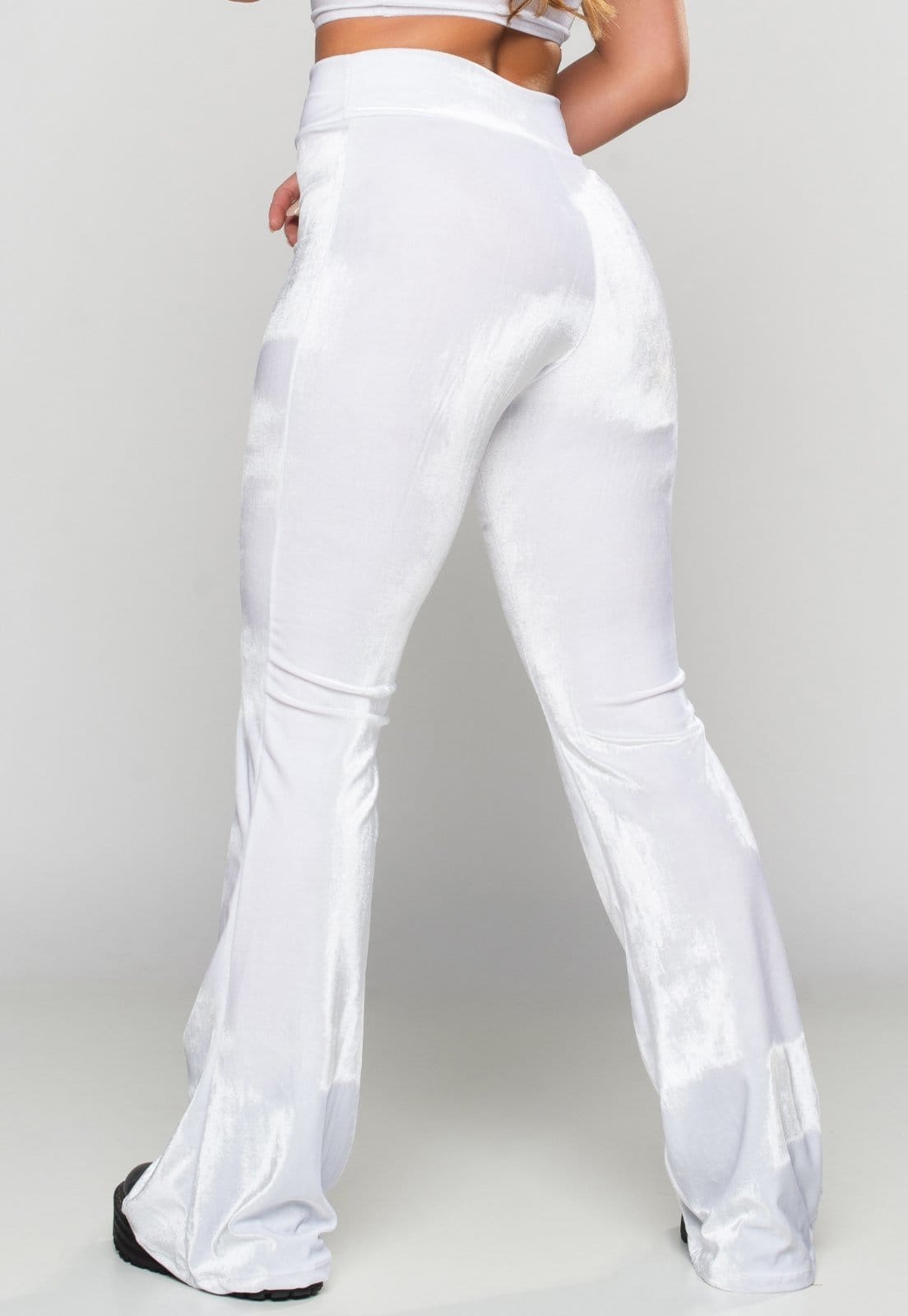 Vista 2 Calça MVB Modas Feminina Flare Pantalona Veludo Branca Mvb Modas branco