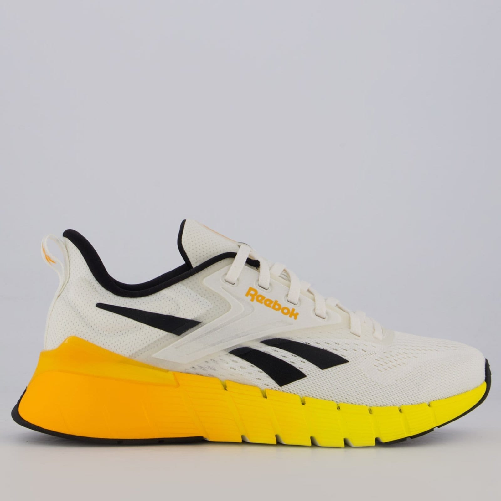 Tênis Reebok Nano Gym e Amarelo