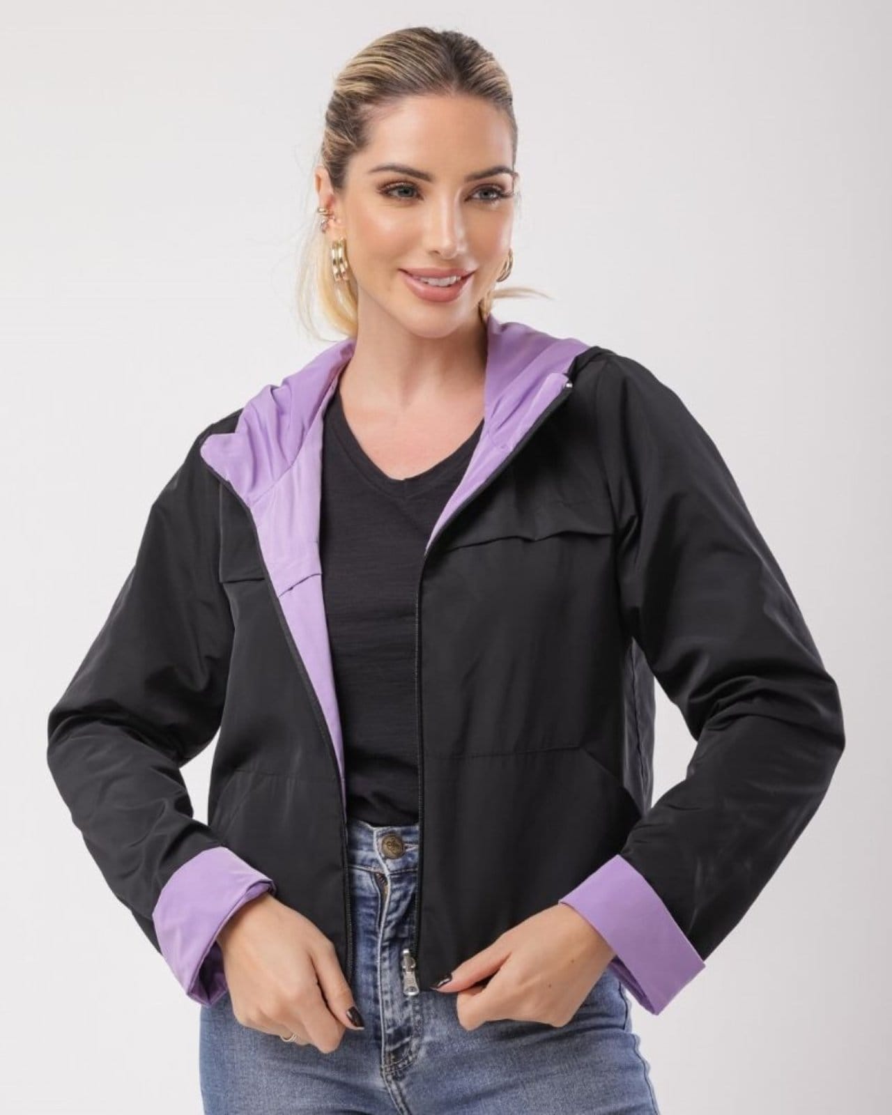 JAQUETA CURTA CORTA VENTO DUPLA FACE LEA