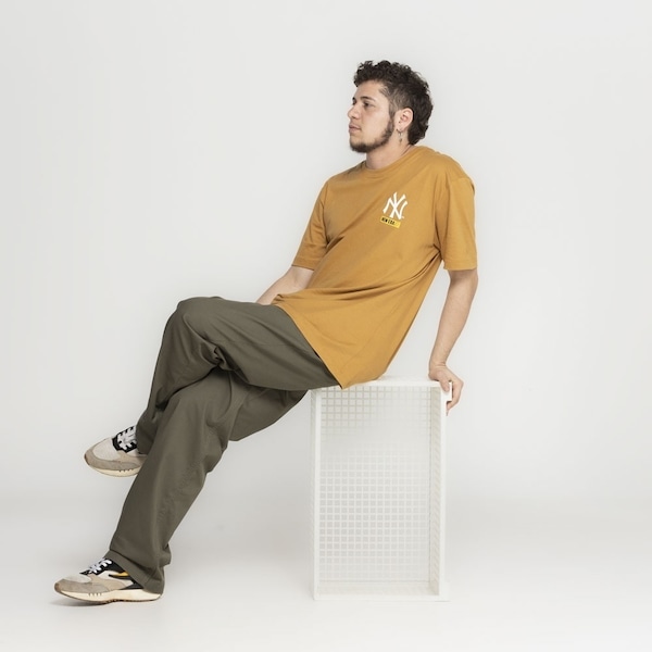 Imagem principal Camiseta New York Yankees MLB New Era Manga Curta Offline Survivor new era MARROM