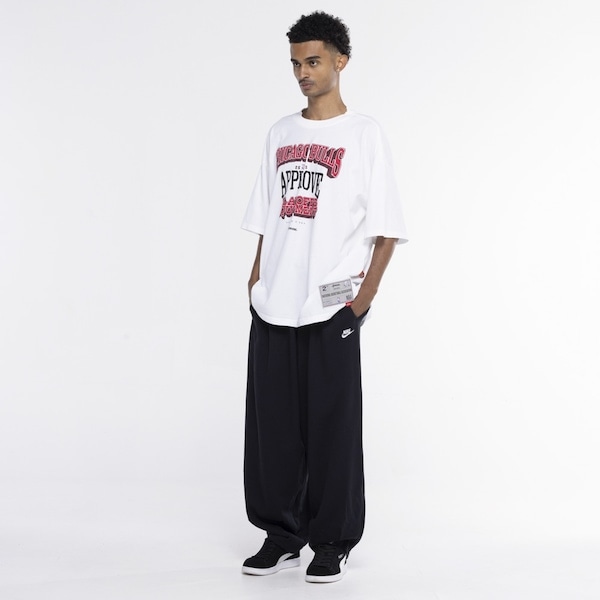 Imagem principal Camiseta do Chicago Bulls Approve Hugs NBA Manga Curta Approve OFF WHITE