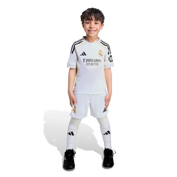 Imagem principal Kit de Uniforme do Real Madrid I 25/26 Infantil adidas Camiseta + Calção Adidas BRANCO