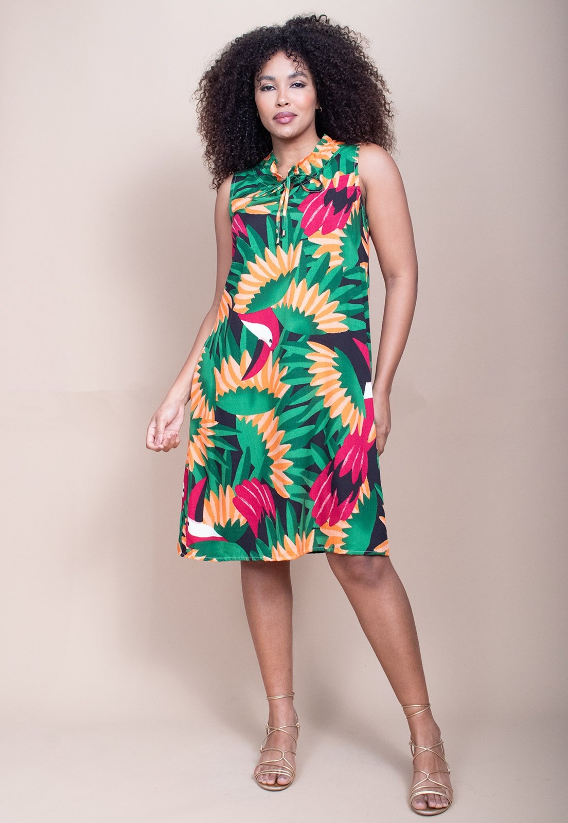 Imagem principal Vestido Midi Cabanafree Viscose Piaf Festa dos Tucanos Cabanafree estampado/laranja/verde/vermelho