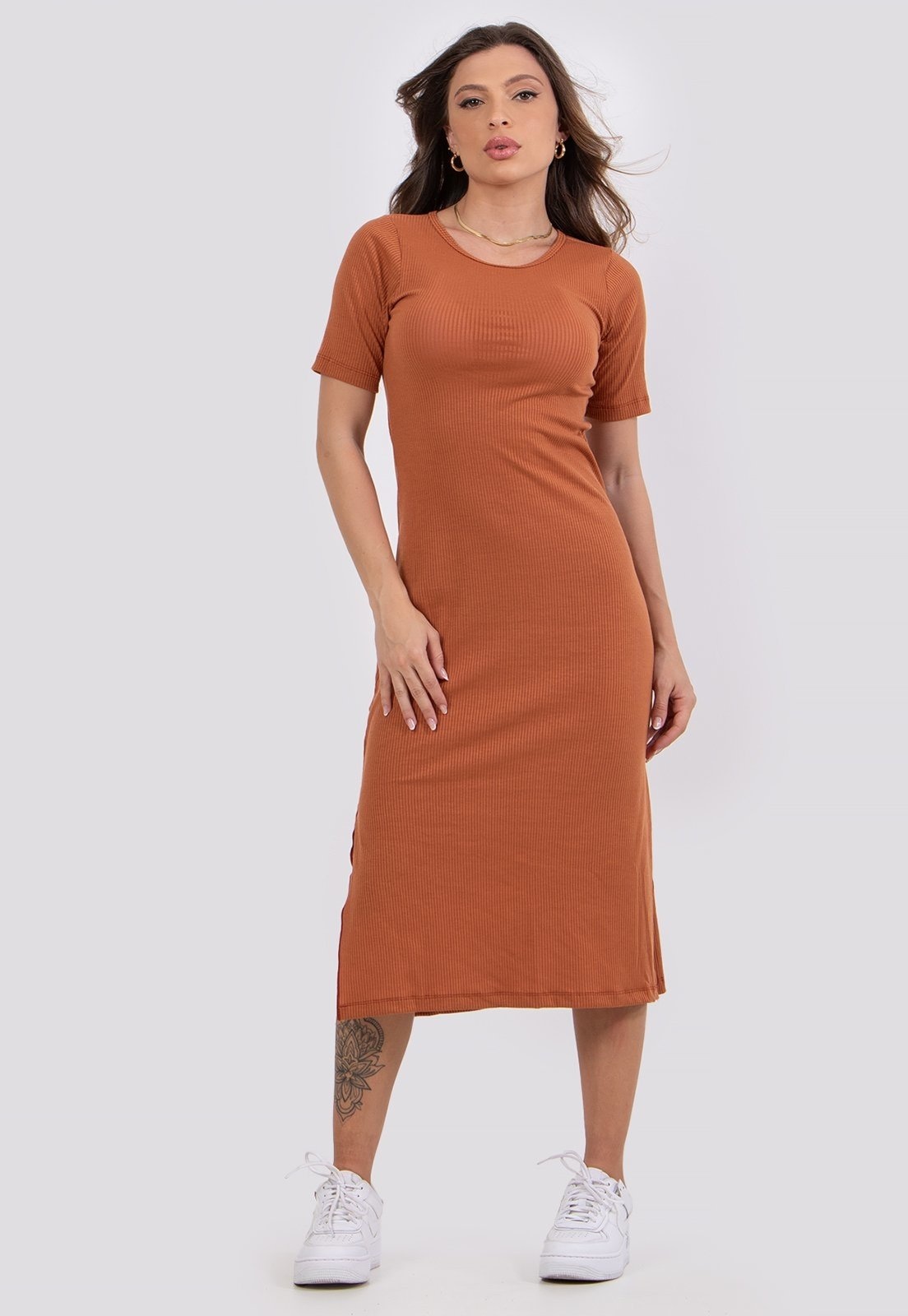 Imagem principal Vestido Midi Rioutlet Ribana Canelado Manga Curta Terracota Rioutlet marrom