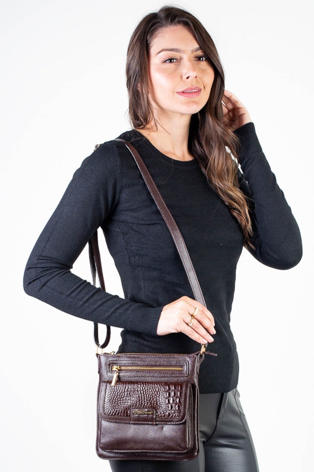 Imagem principal Bolsa pequena transversal em couro liso Emma - Café Andrea Vinci vermelho