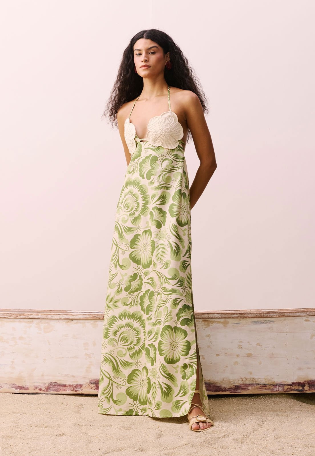 Imagem principal Vestido Frente Única CaCay Longo Bojo Flor Corda CaCay verde