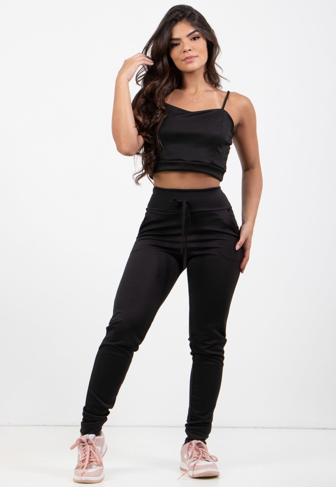 Imagem principal Calça Jogger Diluxo Moletom Canelada Preta Diluxo preto