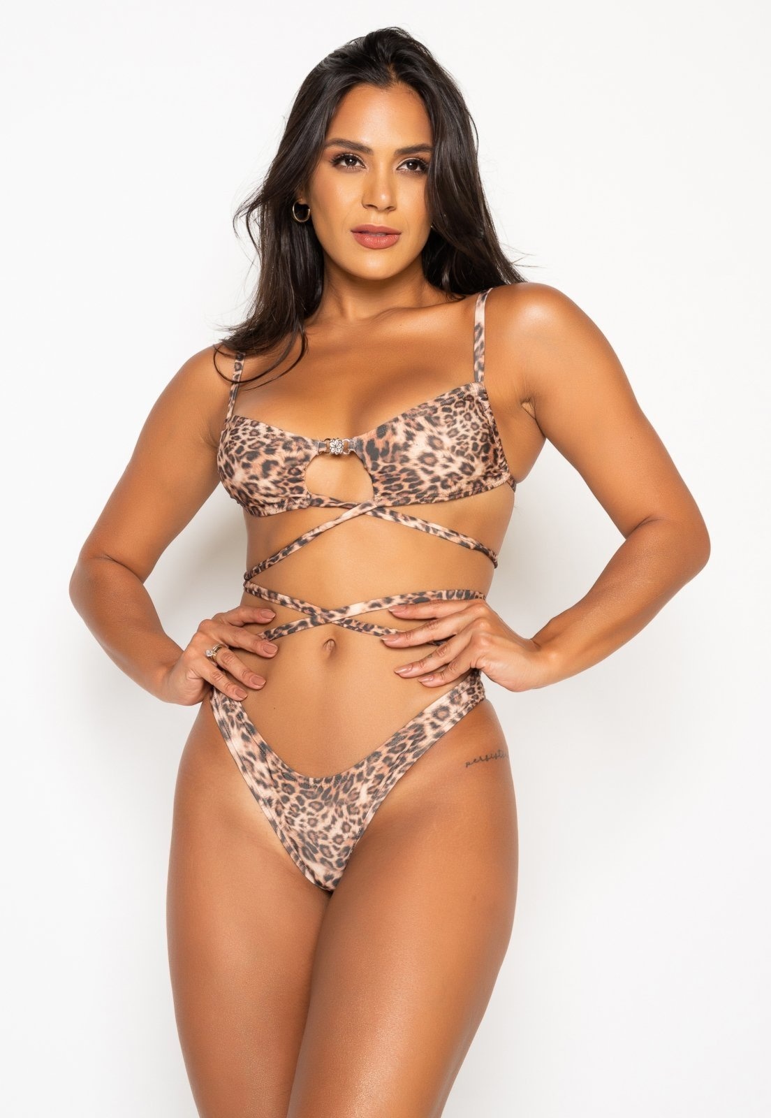 Imagem principal Biquini Feminino Bravaa Store Estampado Tiras Várias Amarrações Gringo Argolas Moda Praia Verão Blogueiras 339 BRAVAA STORE marrom