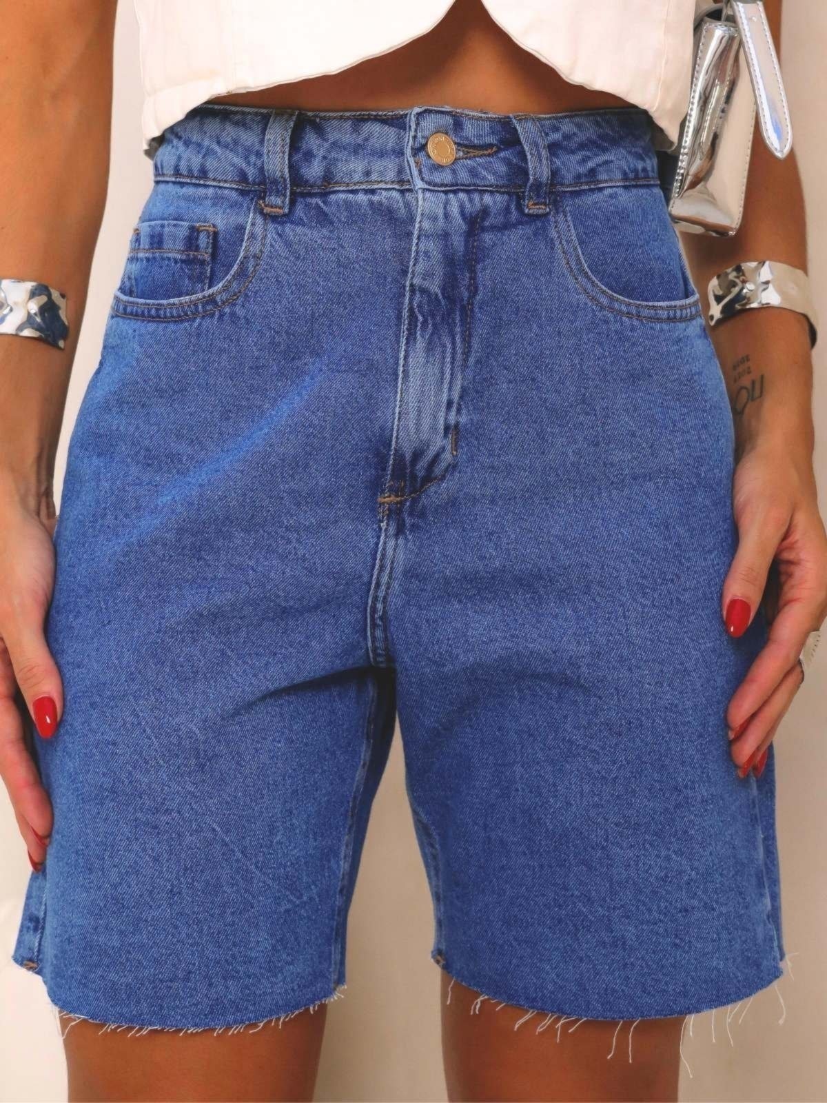 Imagem principal Bermuda Jorts Jeans Mom Fit Cintura Alta Feminina Crawling azul