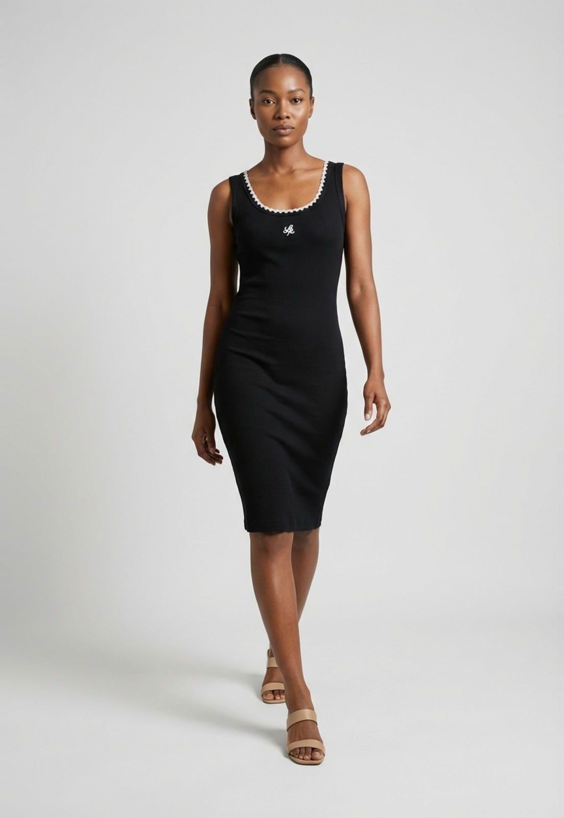 Imagem principal Vestido Feminino Lança Perfume Canelado Bordado Lança Perfume preto