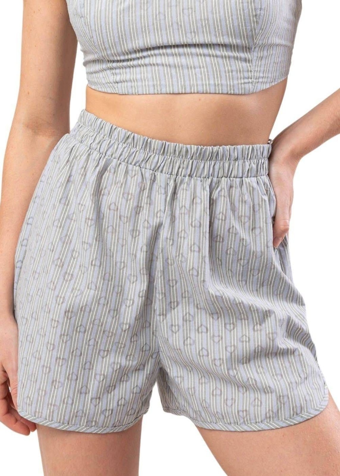 Imagem principal Shorts Sawary Listrado - 278621 Sawary cinza