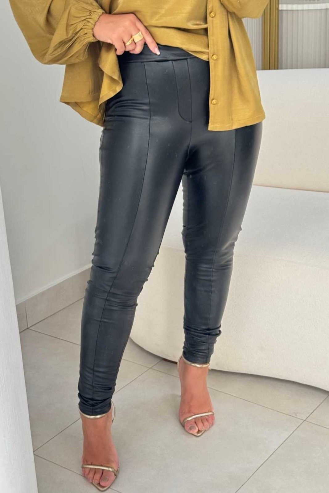 Imagem principal Calça Vanibele Legging Preta Vanibele preto