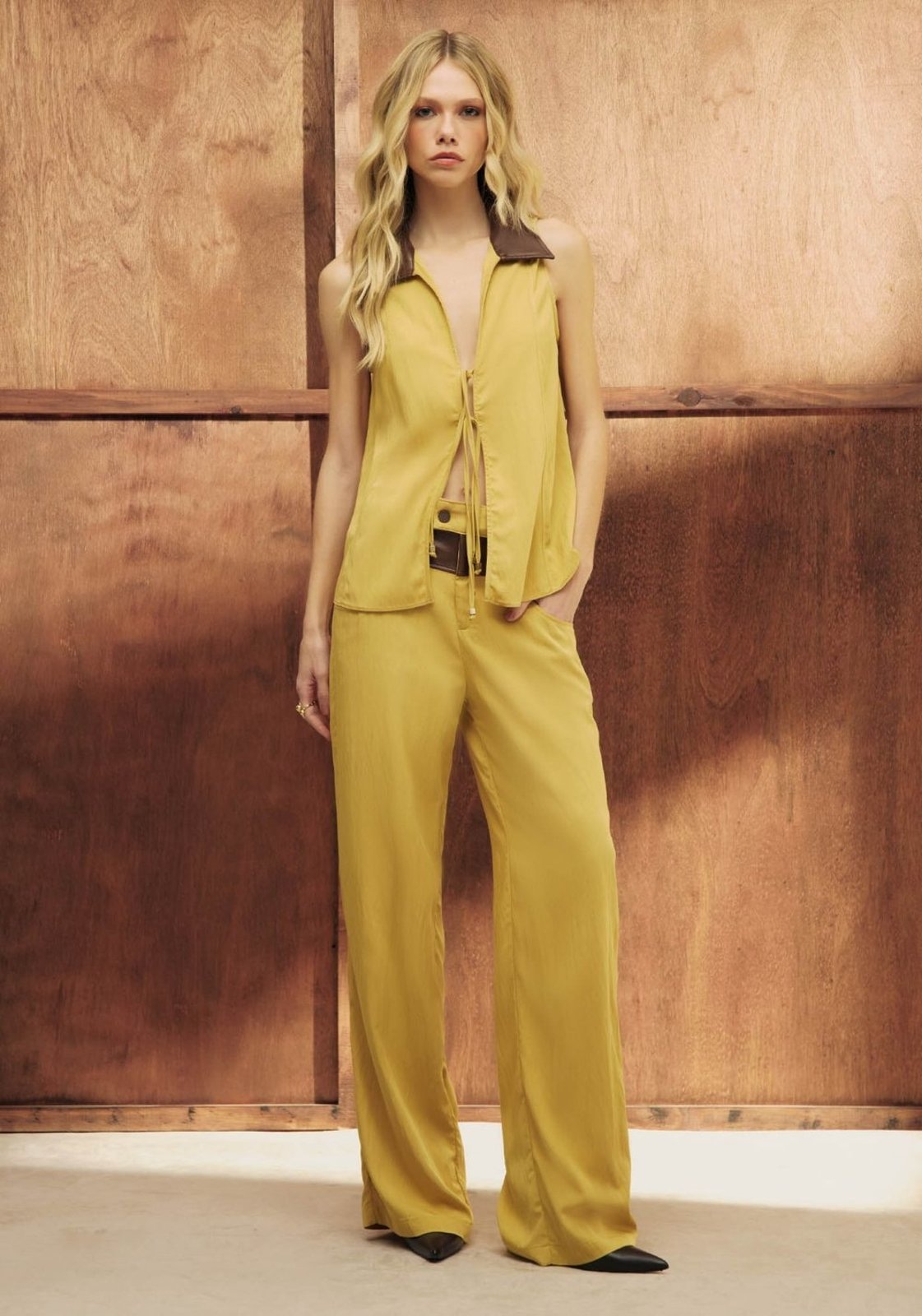 Imagem principal Calça Wide Leg Cintura édia Bicolor My Favorite Things bege