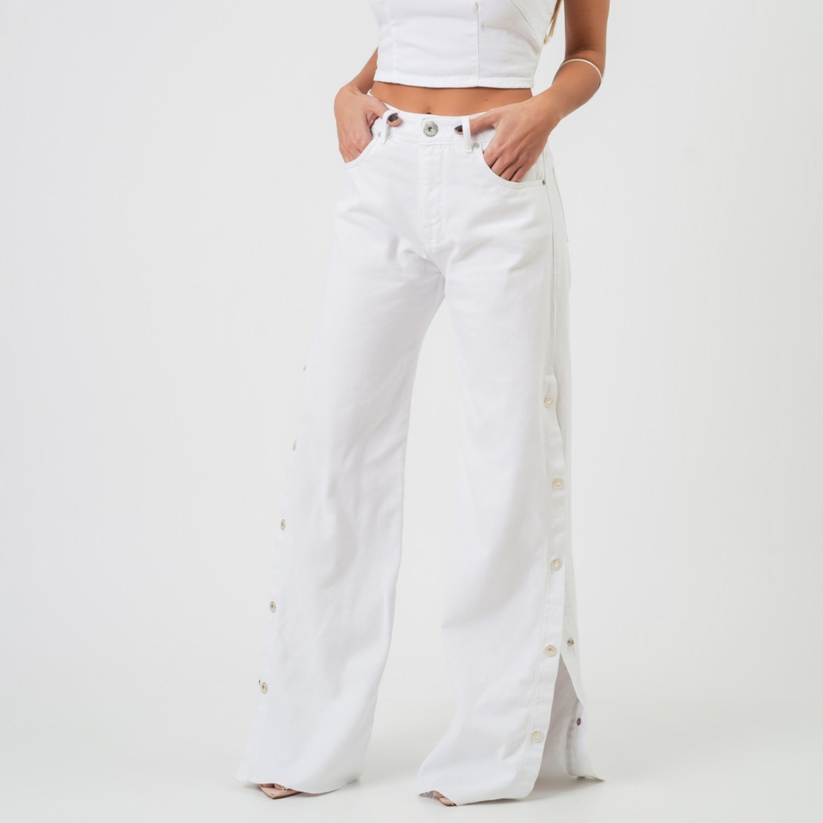 Imagem principal Calça Jeans Color Wide Cintura Alta Botões Laterais Branca Bloom branco