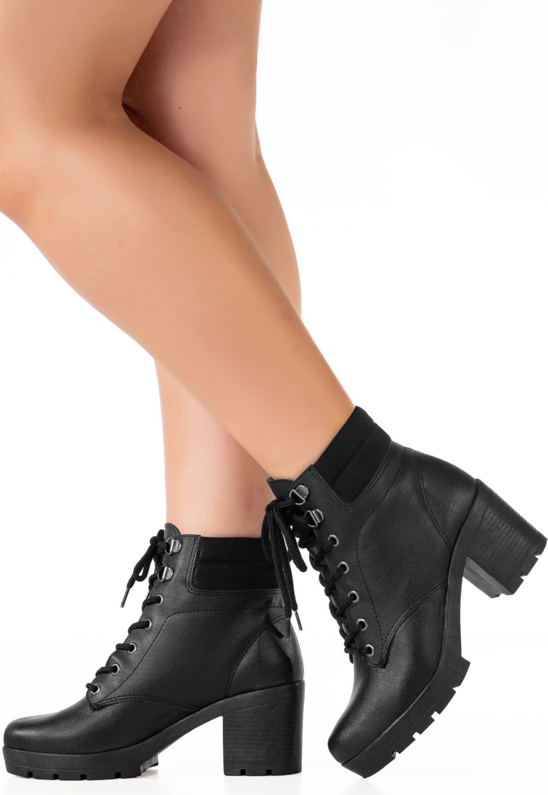 Imagem principal Coturno GiGiL Tratorado Ganchinhos Gigil preto