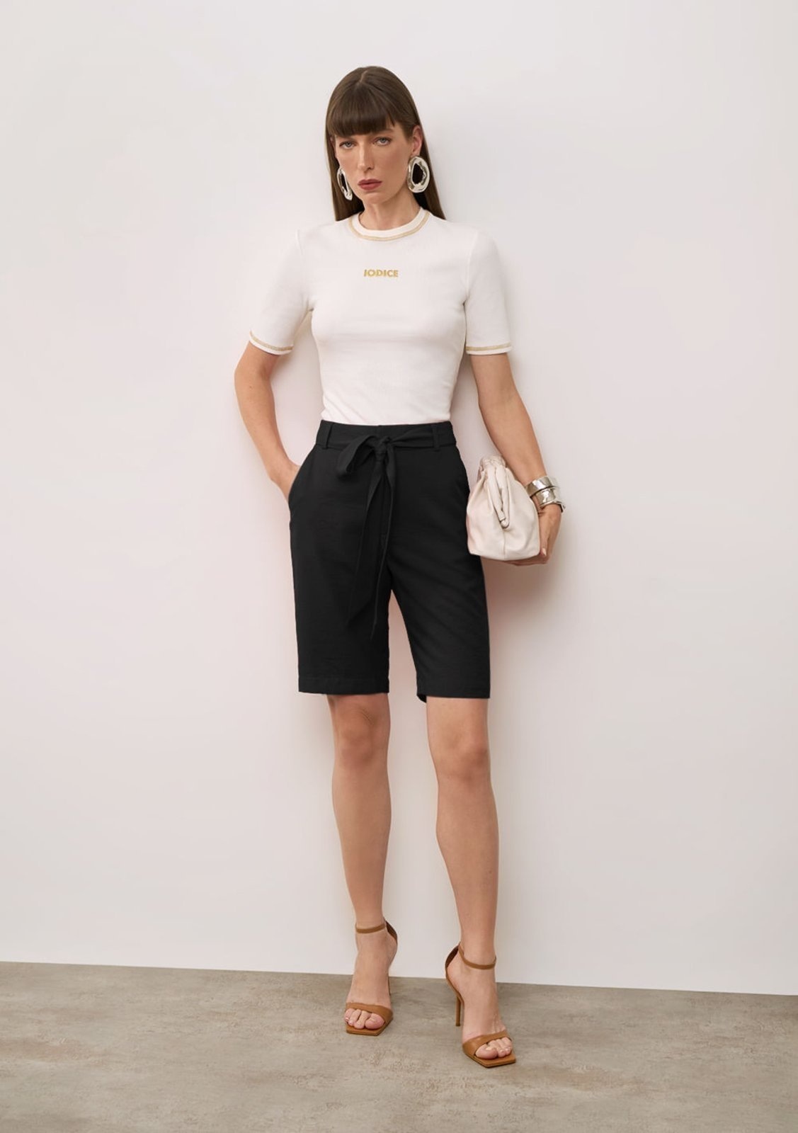 Imagem principal Bermuda Iódice Reta Alta IÓDICE preto