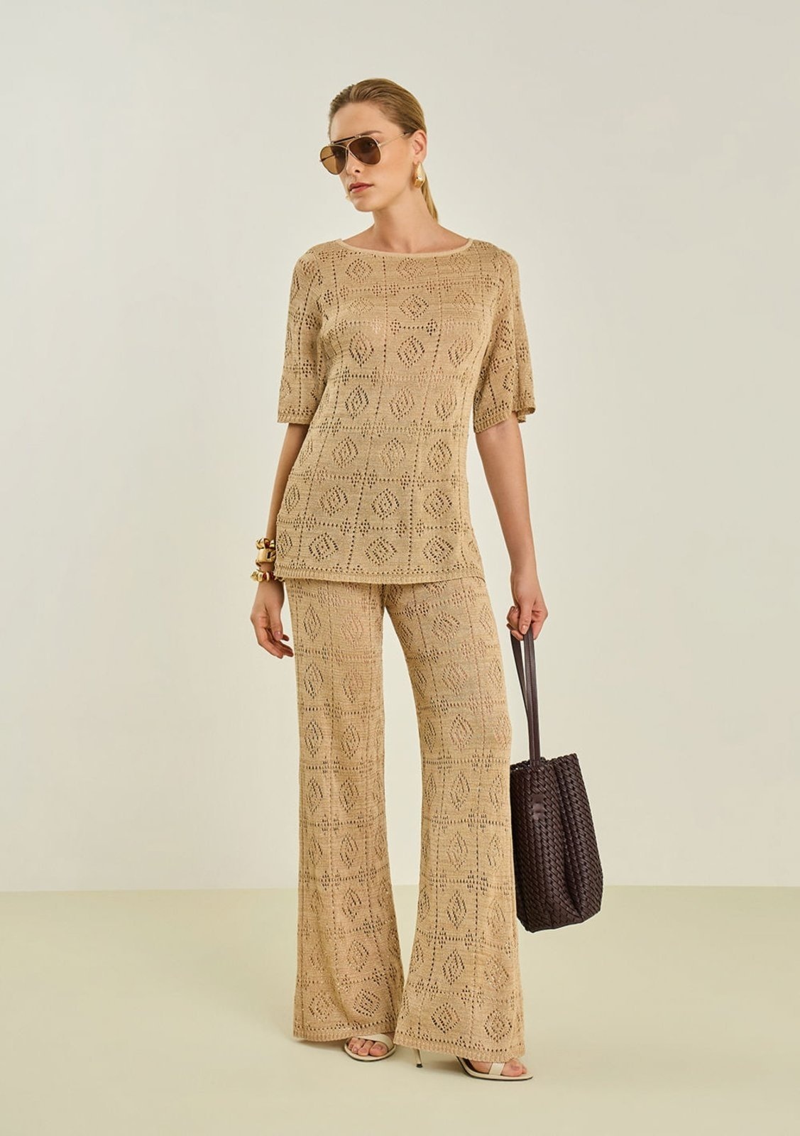 Imagem principal Calça Maria Valentina Flare Alta Maria Valentina dourado