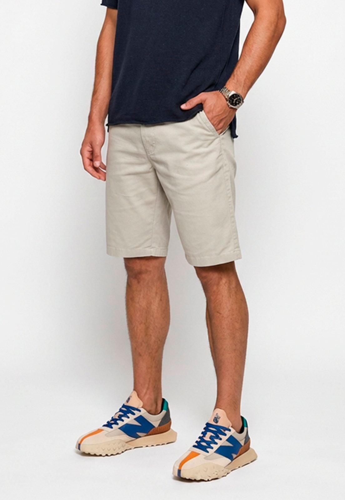 Imagem principal Bermuda Masculina Sarja Cós Elástico Casual Confortável Estilo Urbano Claro Macaw cinza