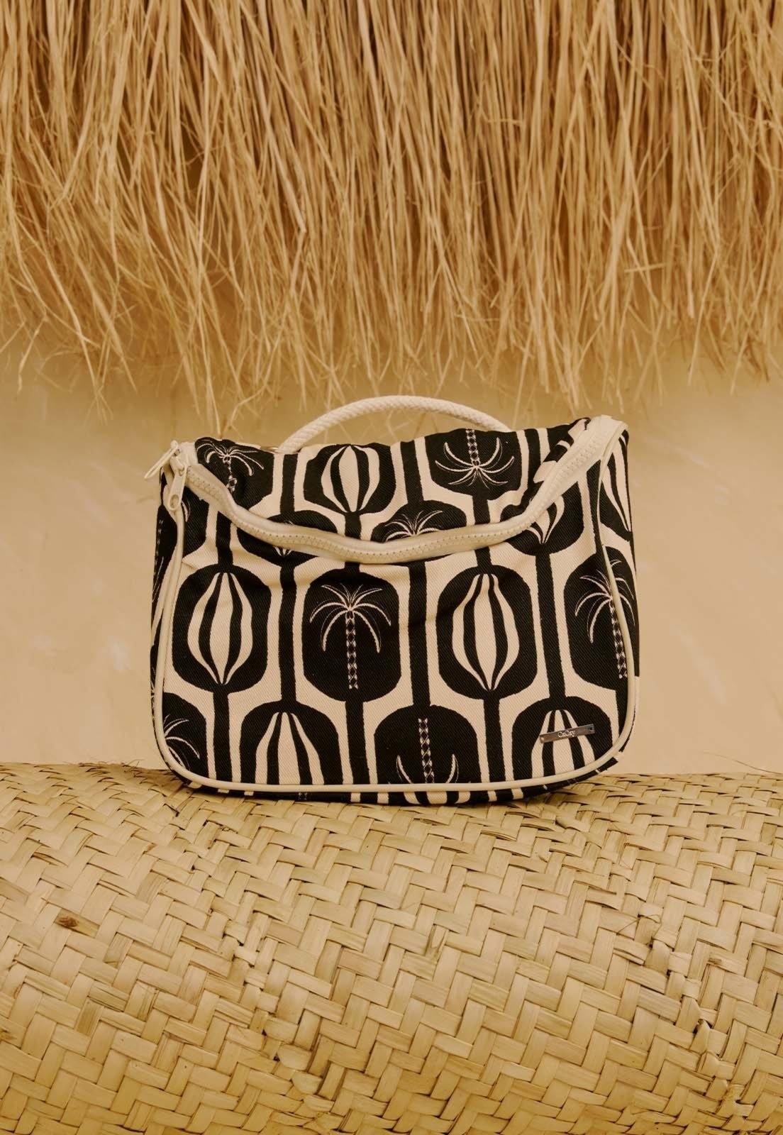 Imagem principal Bolsa Térmica Estampada Cacau Palmer CaCay preto