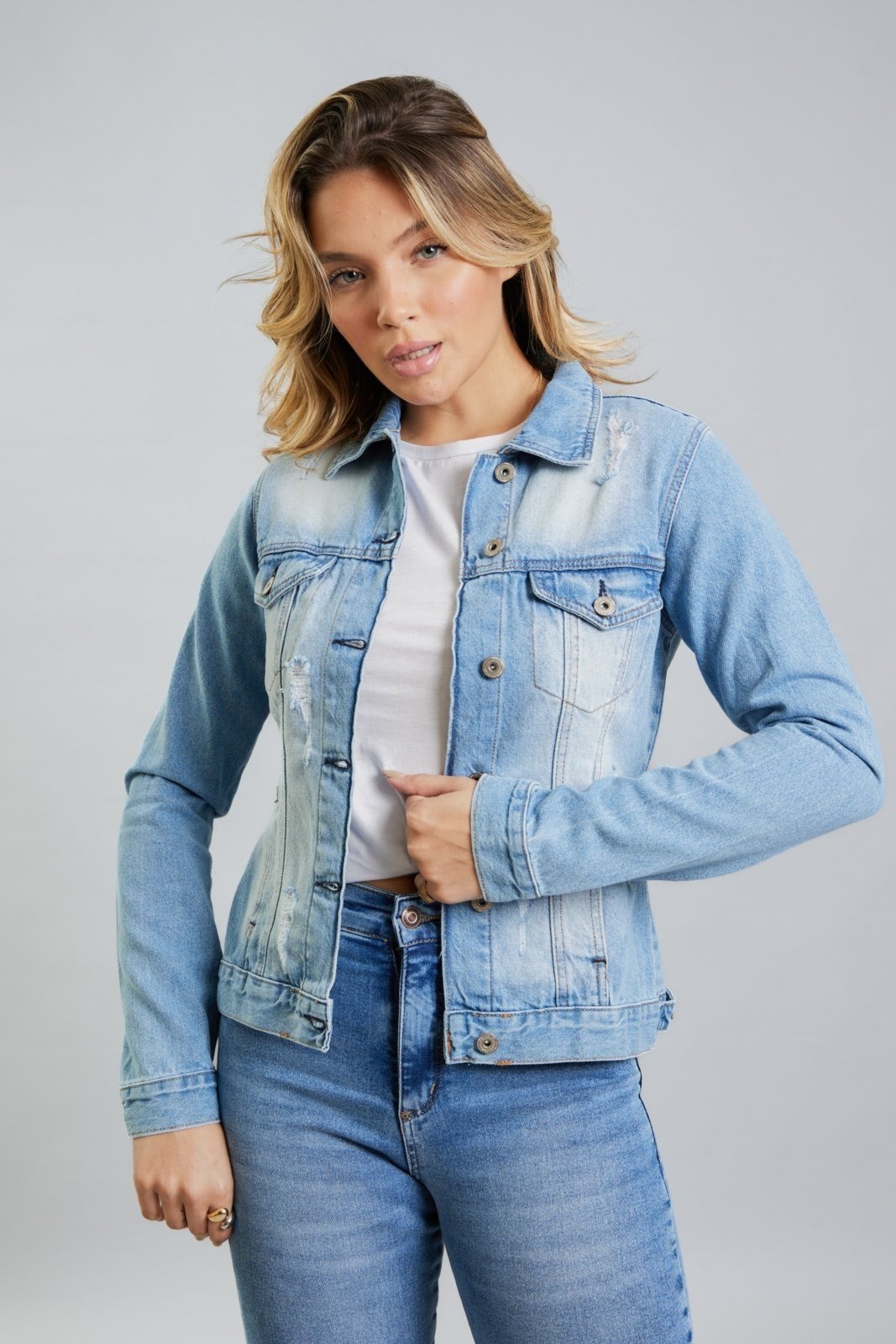 Imagem principal Jaqueta Jeans Feminina Destroyed Com Bolso Lemier Collection LEMIER azul