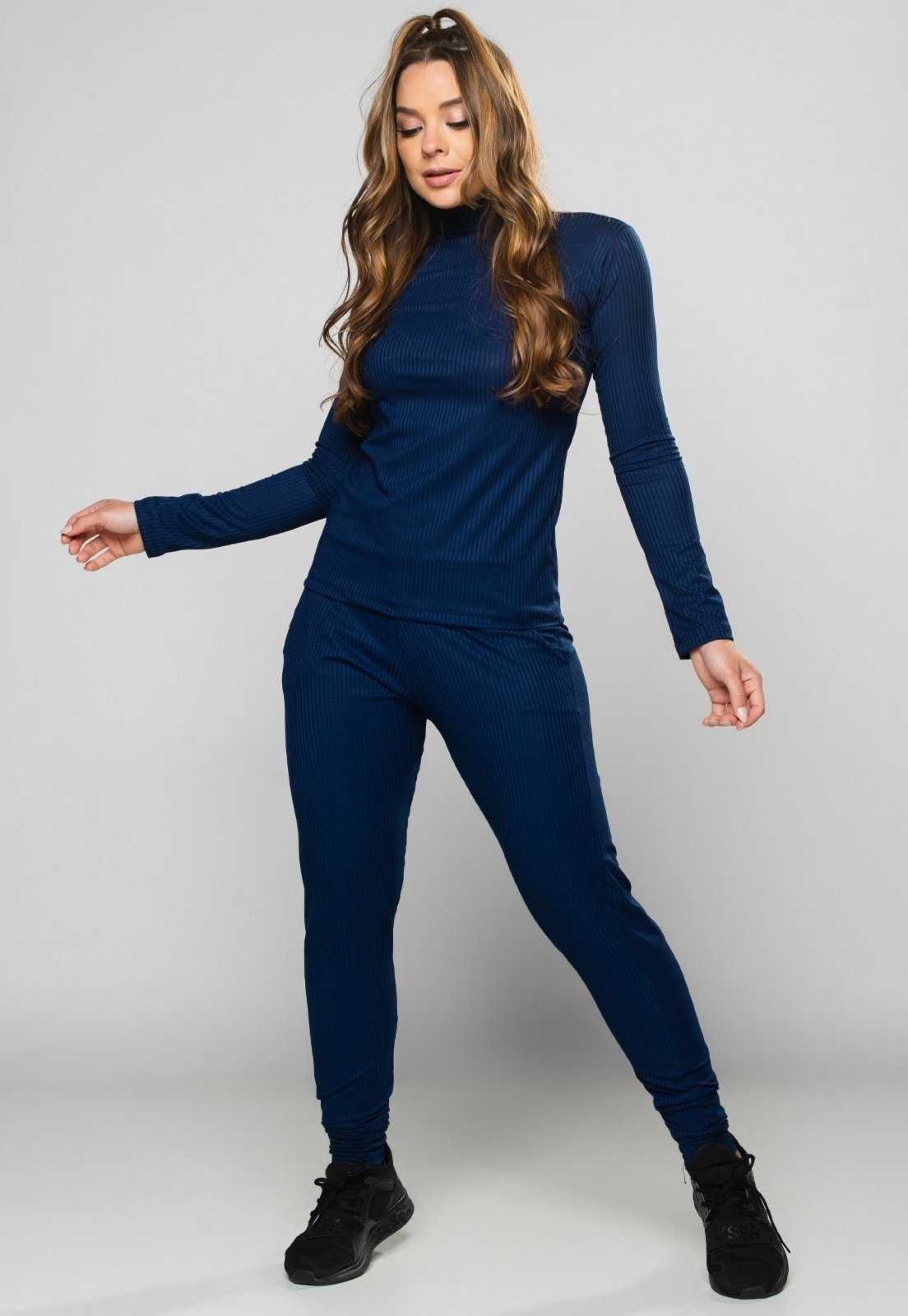 Imagem principal Conjunto MVB Modas Ribana Canelada Calça Jogger Cintura Alta e Blusa Gola Alta Mvb Modas azul/azul marinho azul