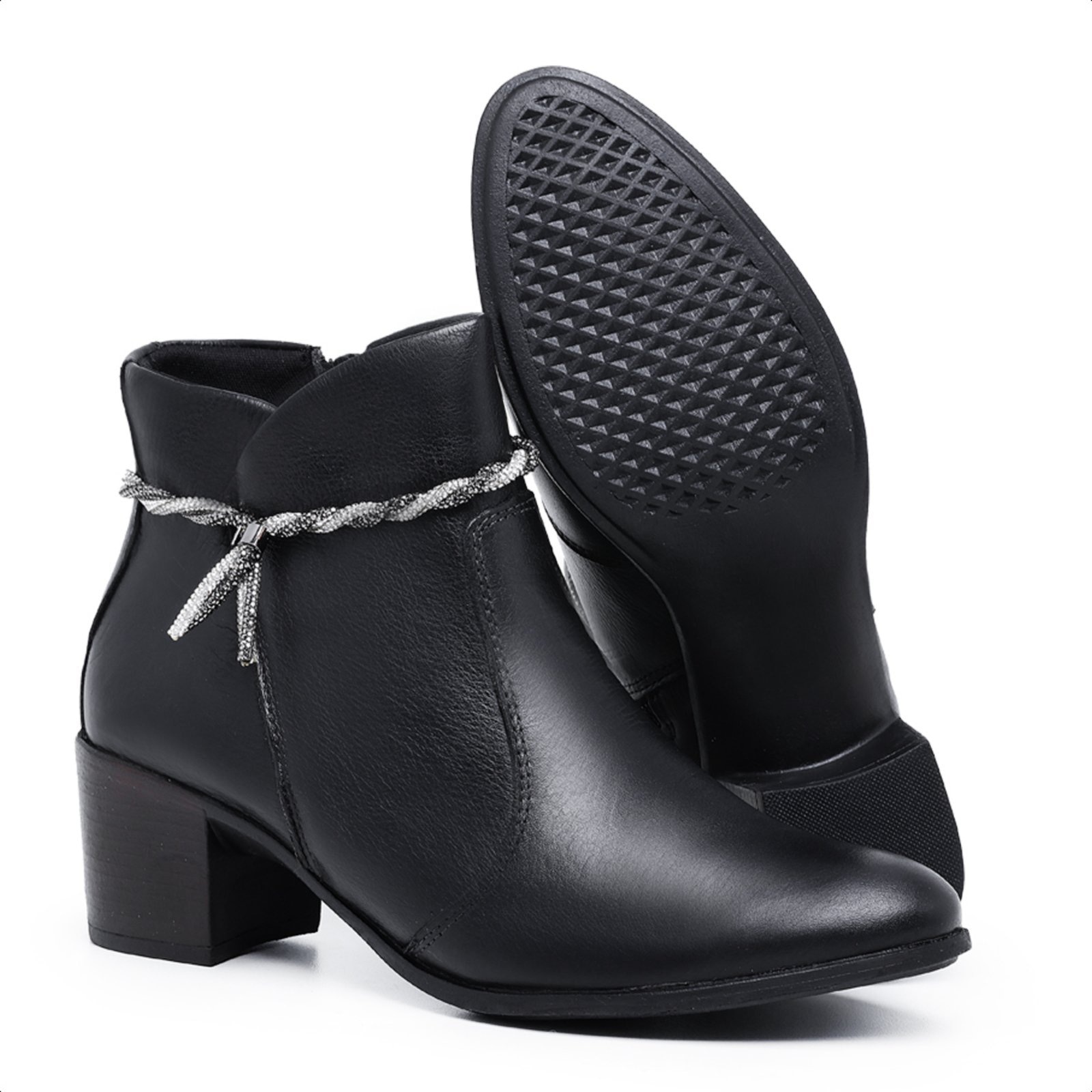 Imagem principal Bota Kauany Bico fino Salto de 4 cm Cano 15 cm Mod.1206 Mister Couros preto