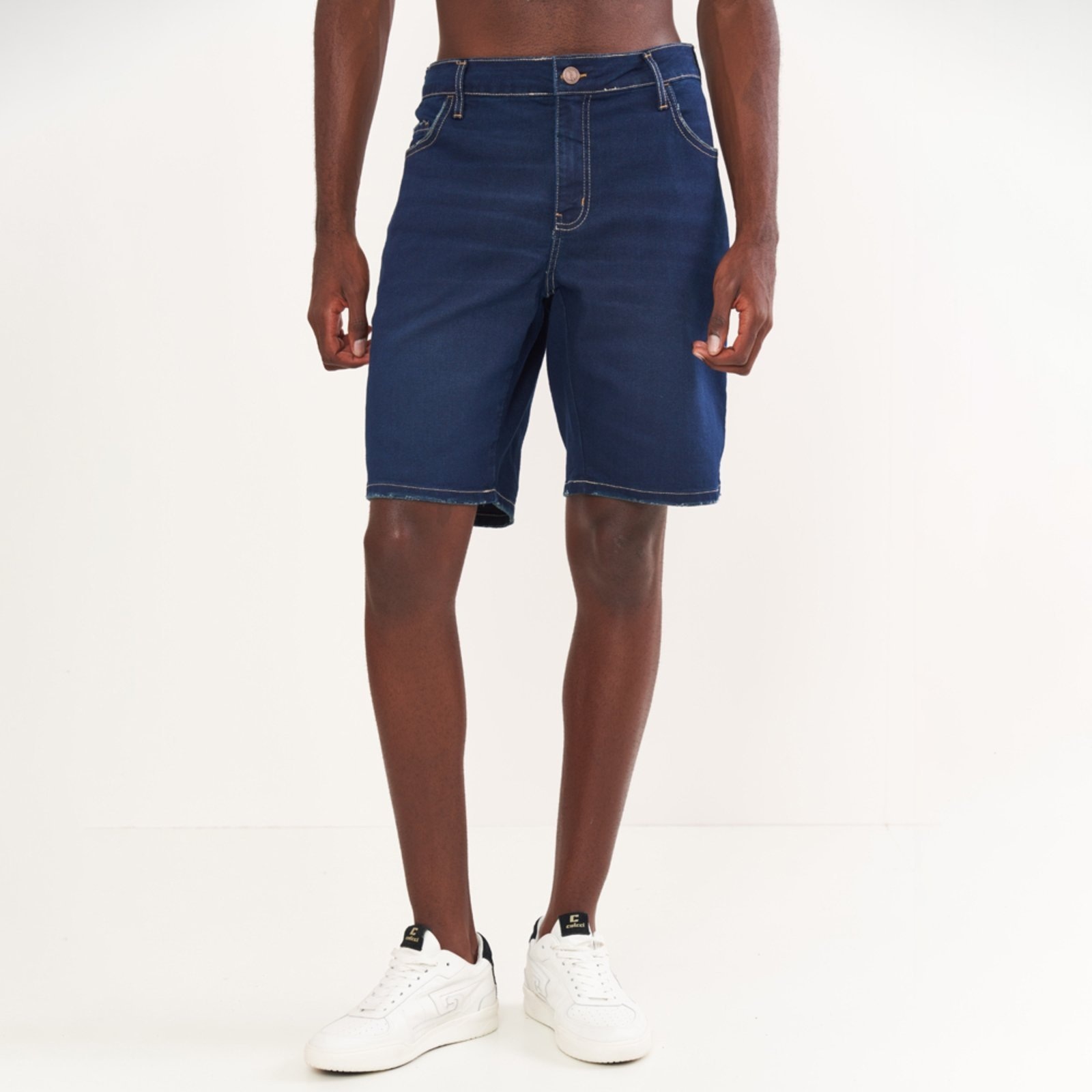 Imagem principal Bermuda Jeans Colcci Davi Classic Pr26 Masculino Colcci azul