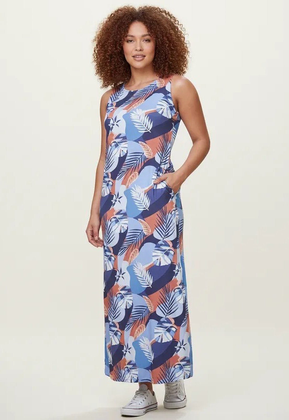 Imagem principal Vestido CabanaFree Longo Plano com Bolso Estampa Jardim Celeste Cabanafree estampado celeste