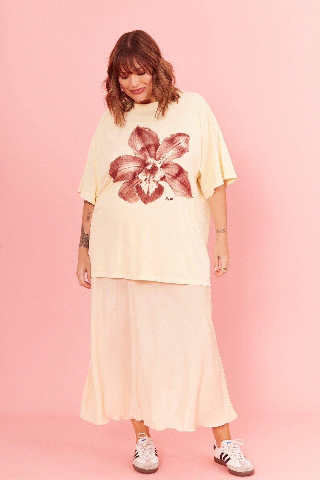 Imagem principal Saia In Love Midi de Cetim Paola Off White In Love off-white white