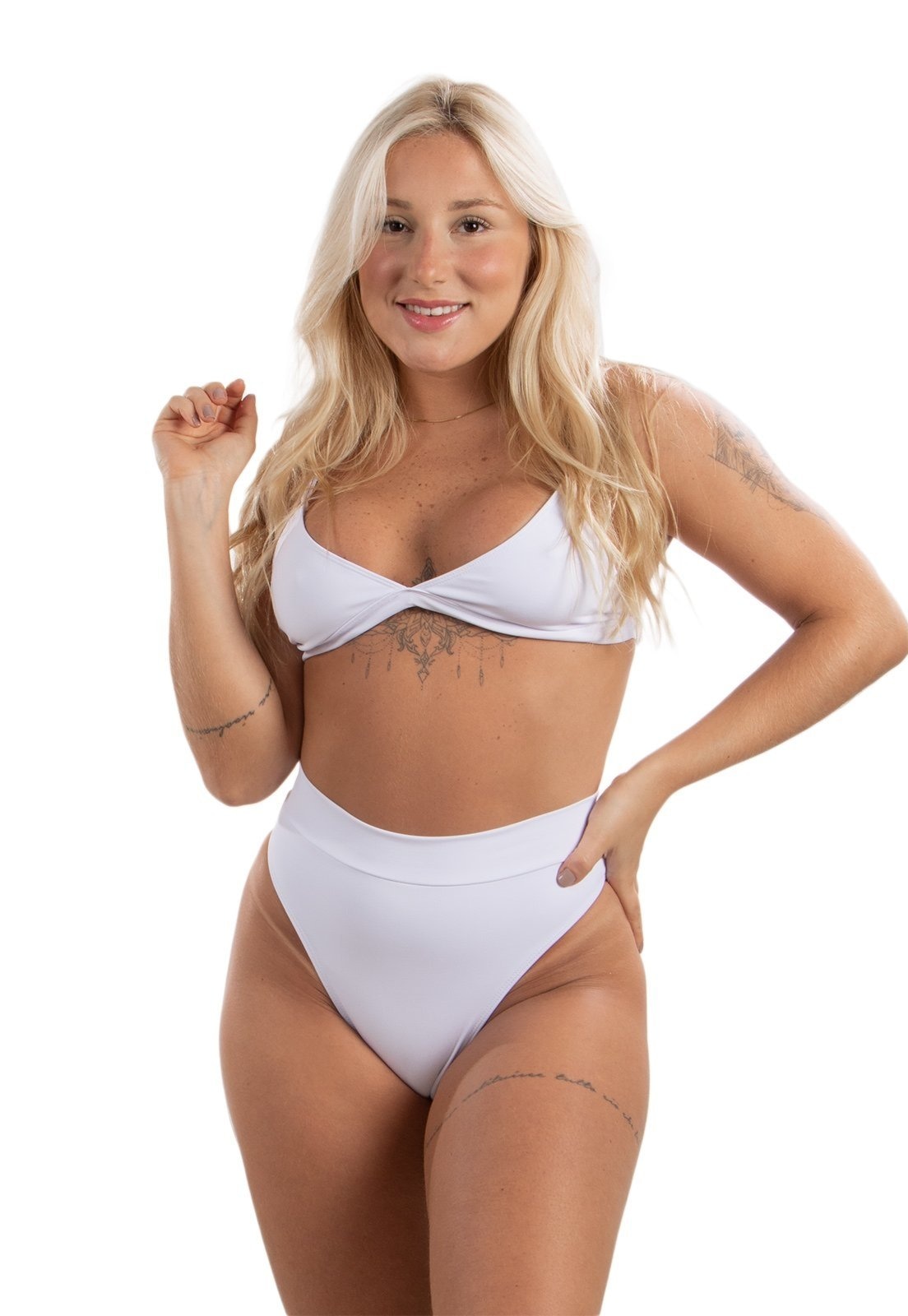 Imagem principal Biquini Diluxo Hot Pant Cintura Alta L Alcinha Diluxo branco