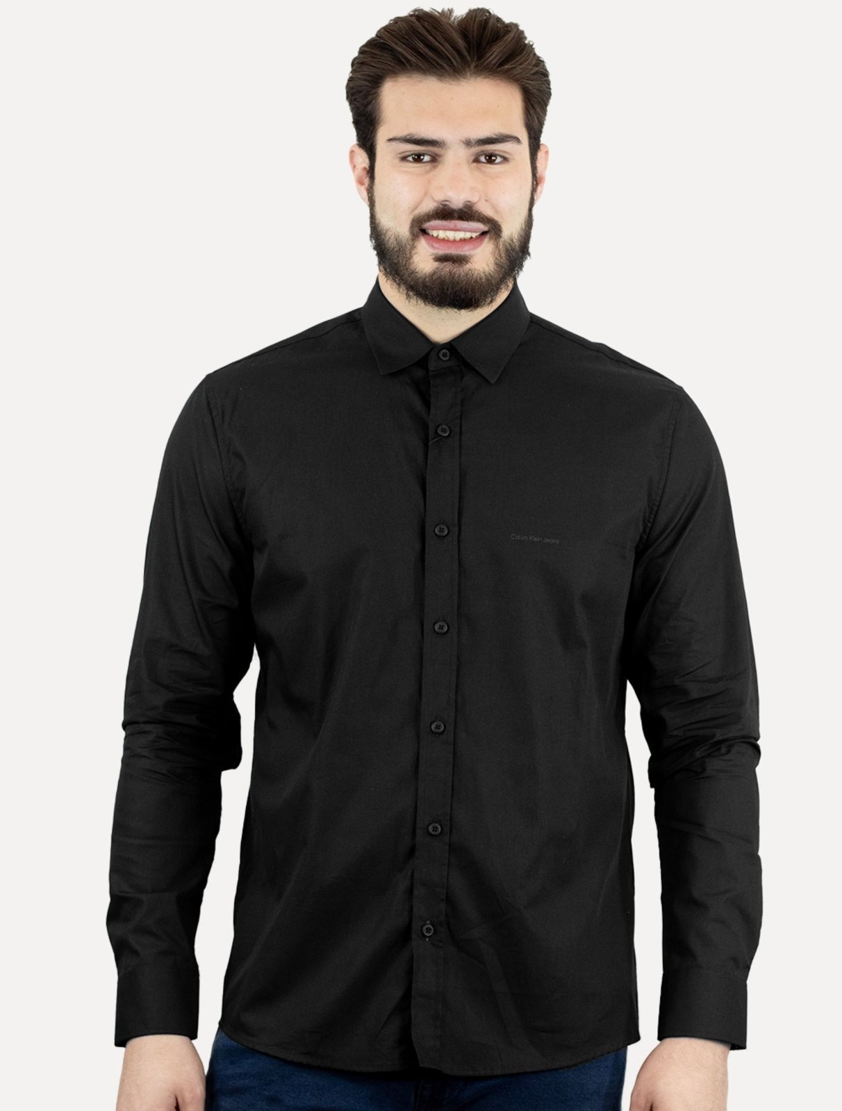 Imagem principal Camisa Calvin Klein Jeans Masculina Regular Plain Dark Logo Preta Calvin Klein preto