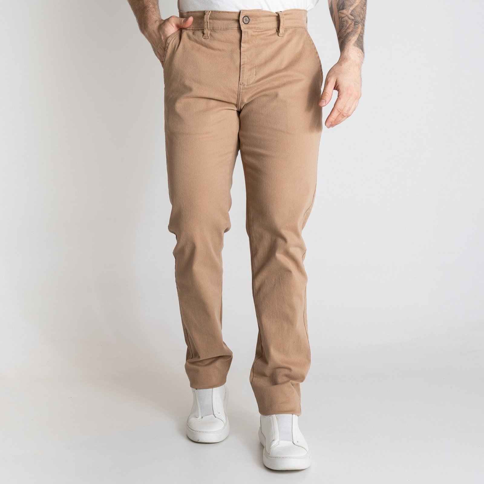 Imagem principal Calça Sarja VersatiOld Whisky VERSATIOLD bege