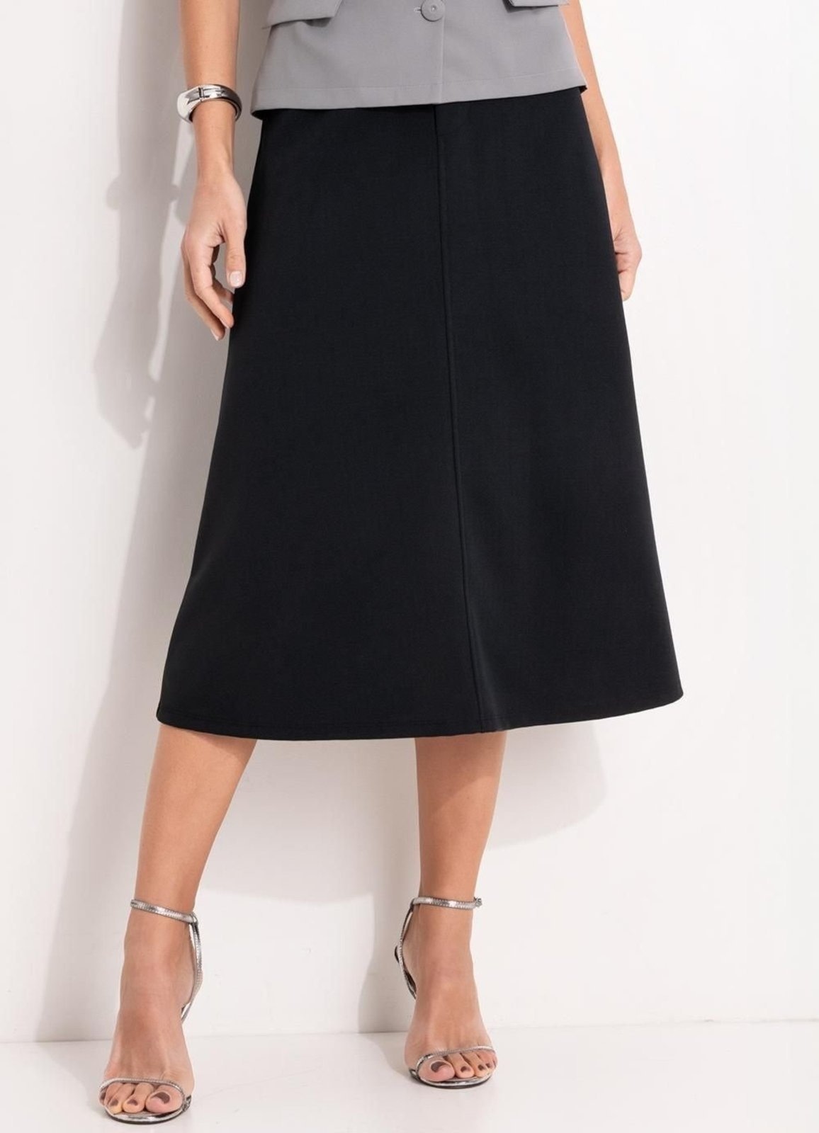 Imagem principal Saia Em Malha Crepe Preta Quintess preto