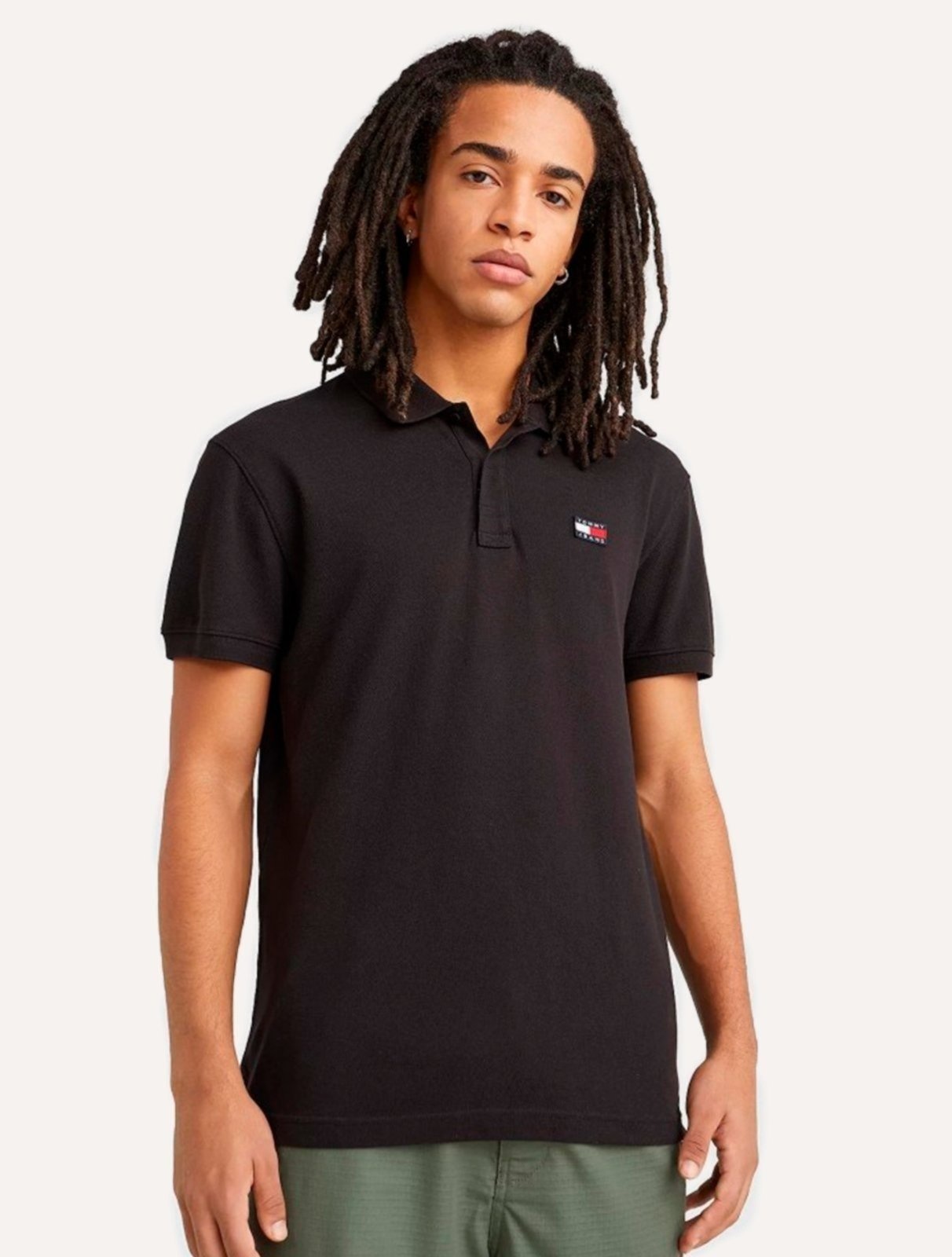 Imagem principal Polo Tommy Jeans Masculina Regular Classic Badge Preta Tommy Jeans preto