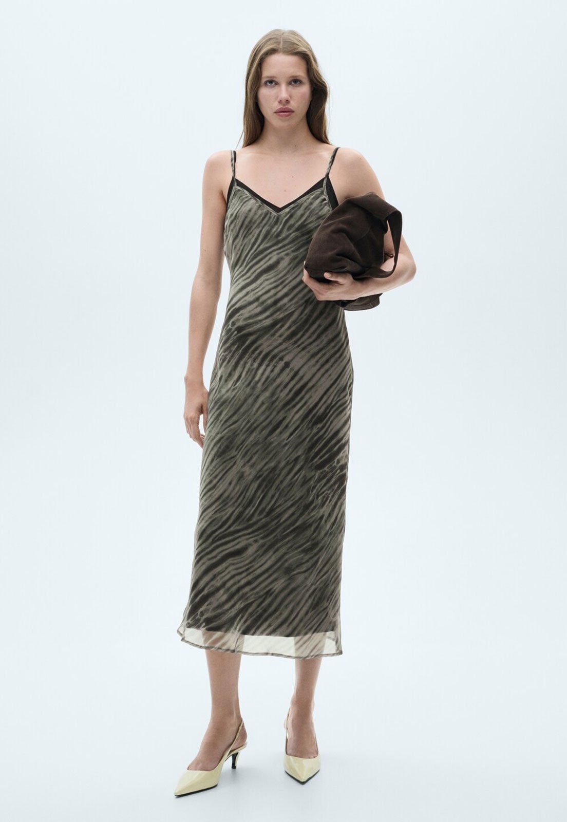 Imagem principal Vestido Mango Midi Estampado Mango verde