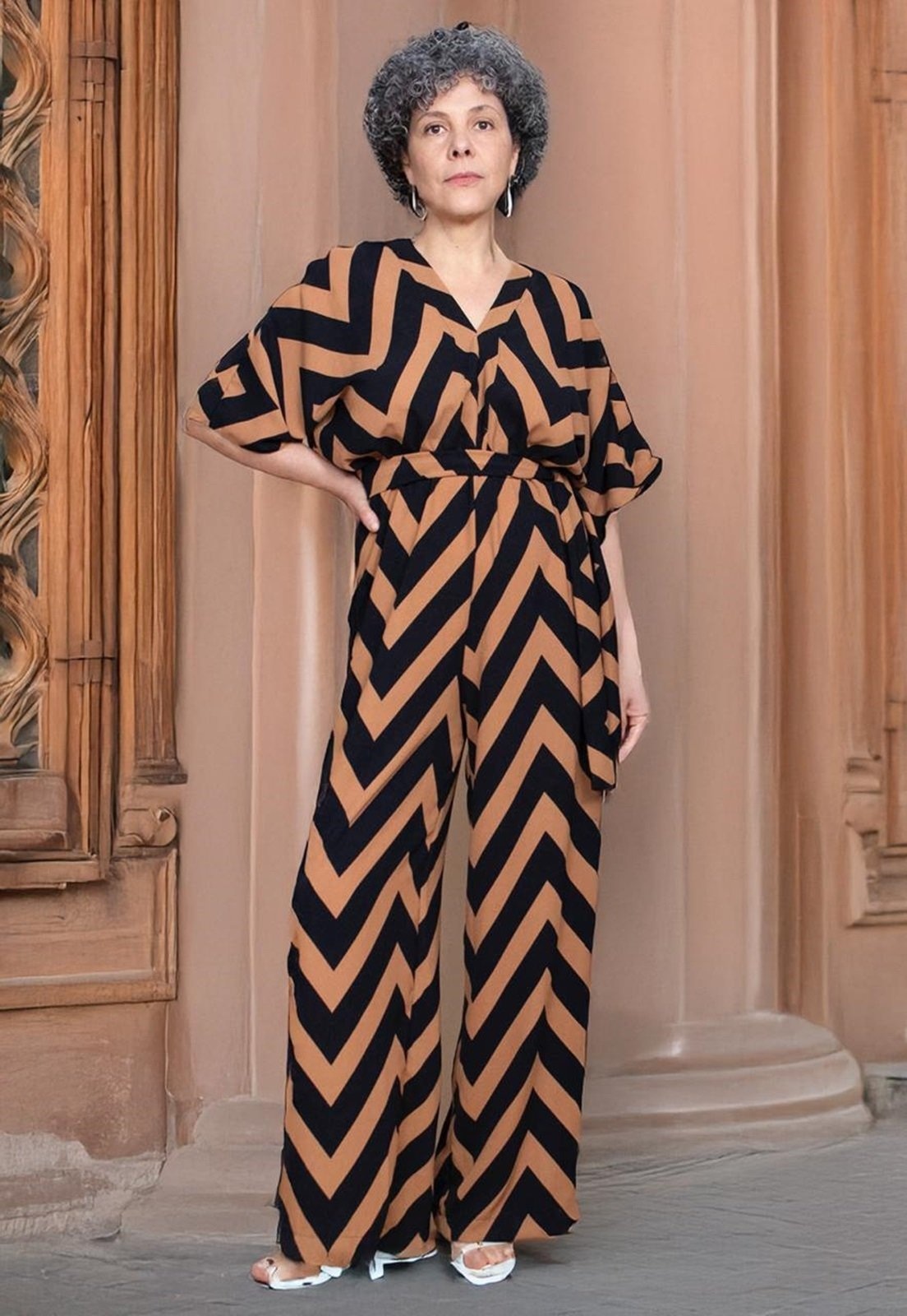 Imagem principal Macacão Amazônia Vital Longo Estampa Linhas Urbanas Amazonia Vital estampado/listra/marrom