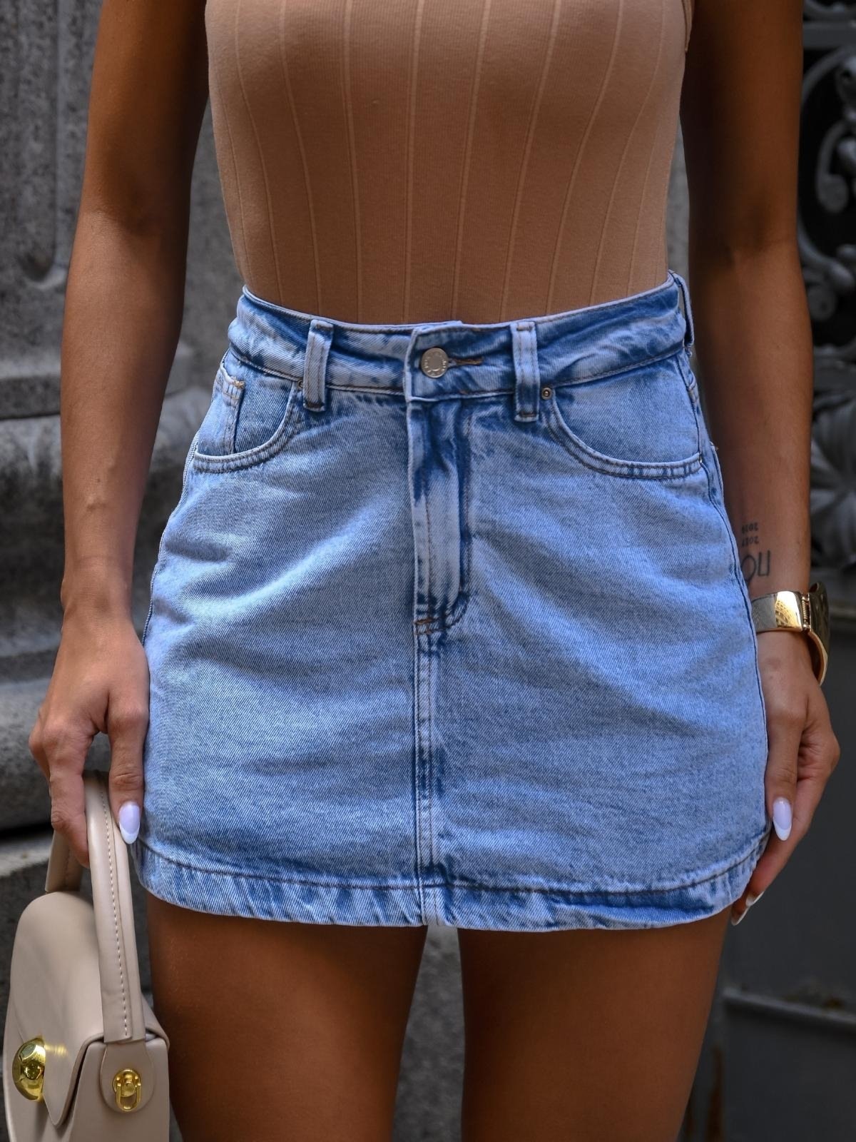 Imagem principal Saia Shorts Jeans Feminina Lavagem Clara Cintura Alta Crawling azul