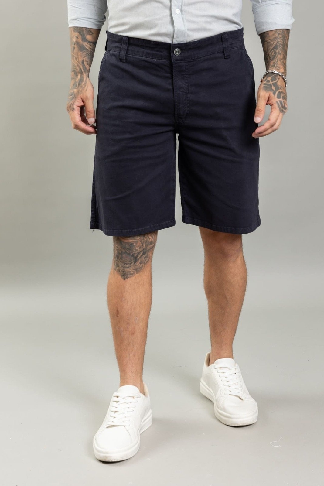 Imagem principal Bermuda Masculina Sarja Slim Color Sport Fino Dialogo Jeans Marinho DIALOGO azul/azul marinho