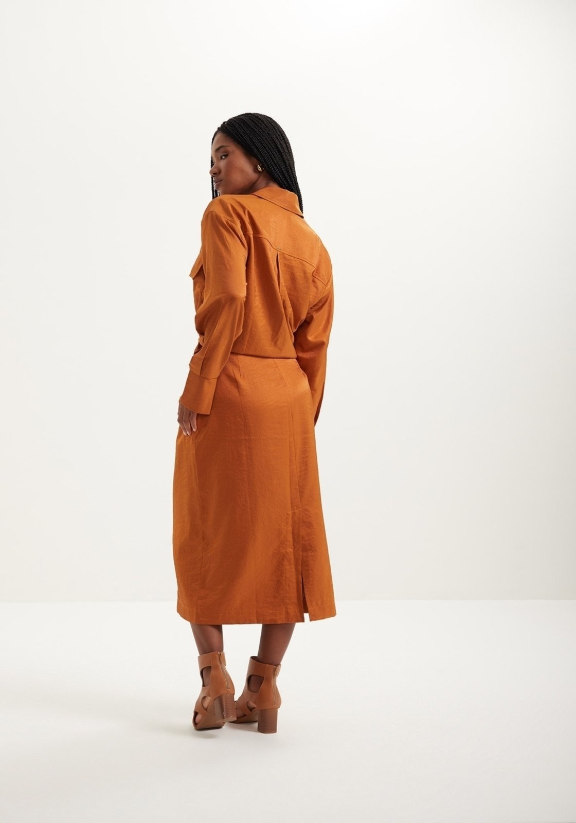 Imagem principal Saia Midi Chá Com Cintura Super Alta Lez a Lez marrom